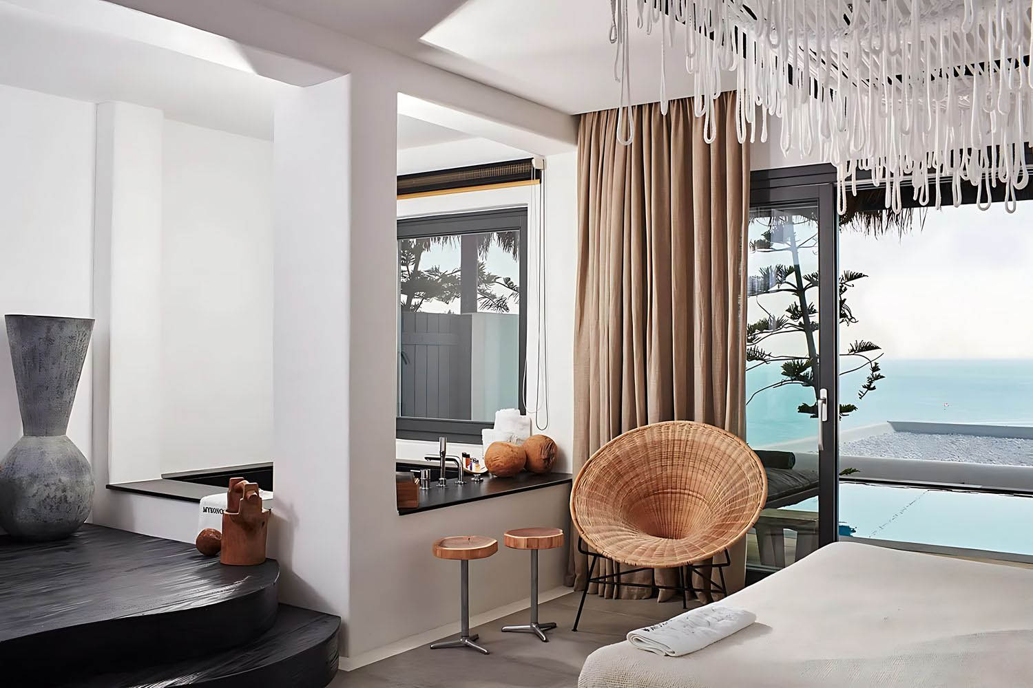 GRAND MAJESTIC Retreat Suite with Private Pool LuxuriaVacations