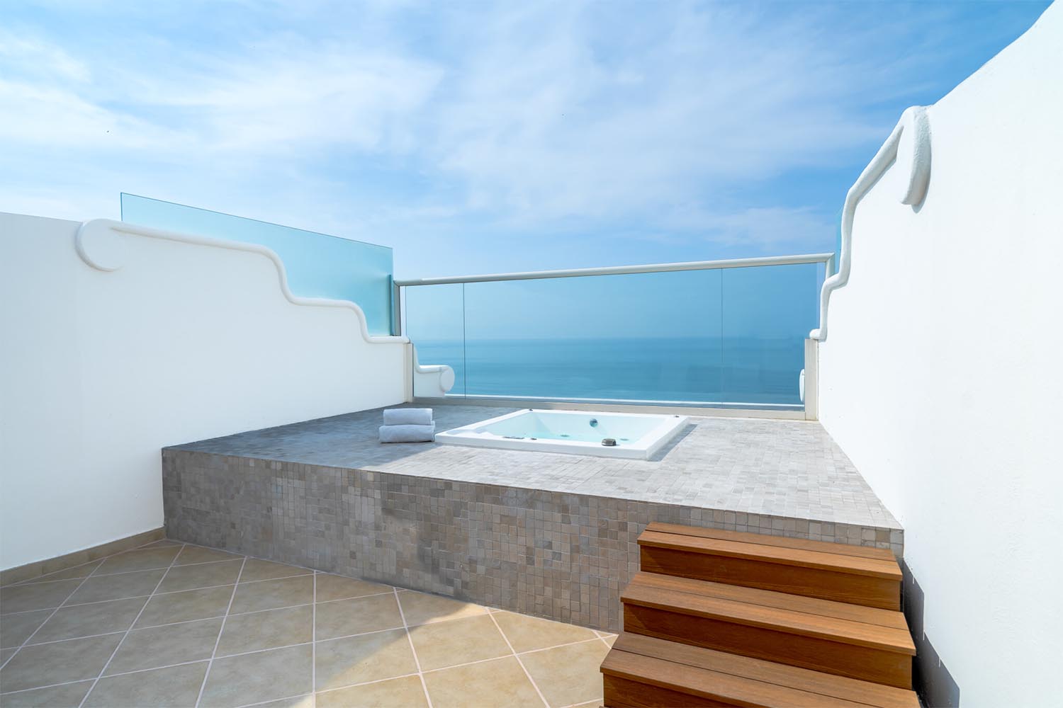 Grand Terrace  Suite LuxuriaVacations