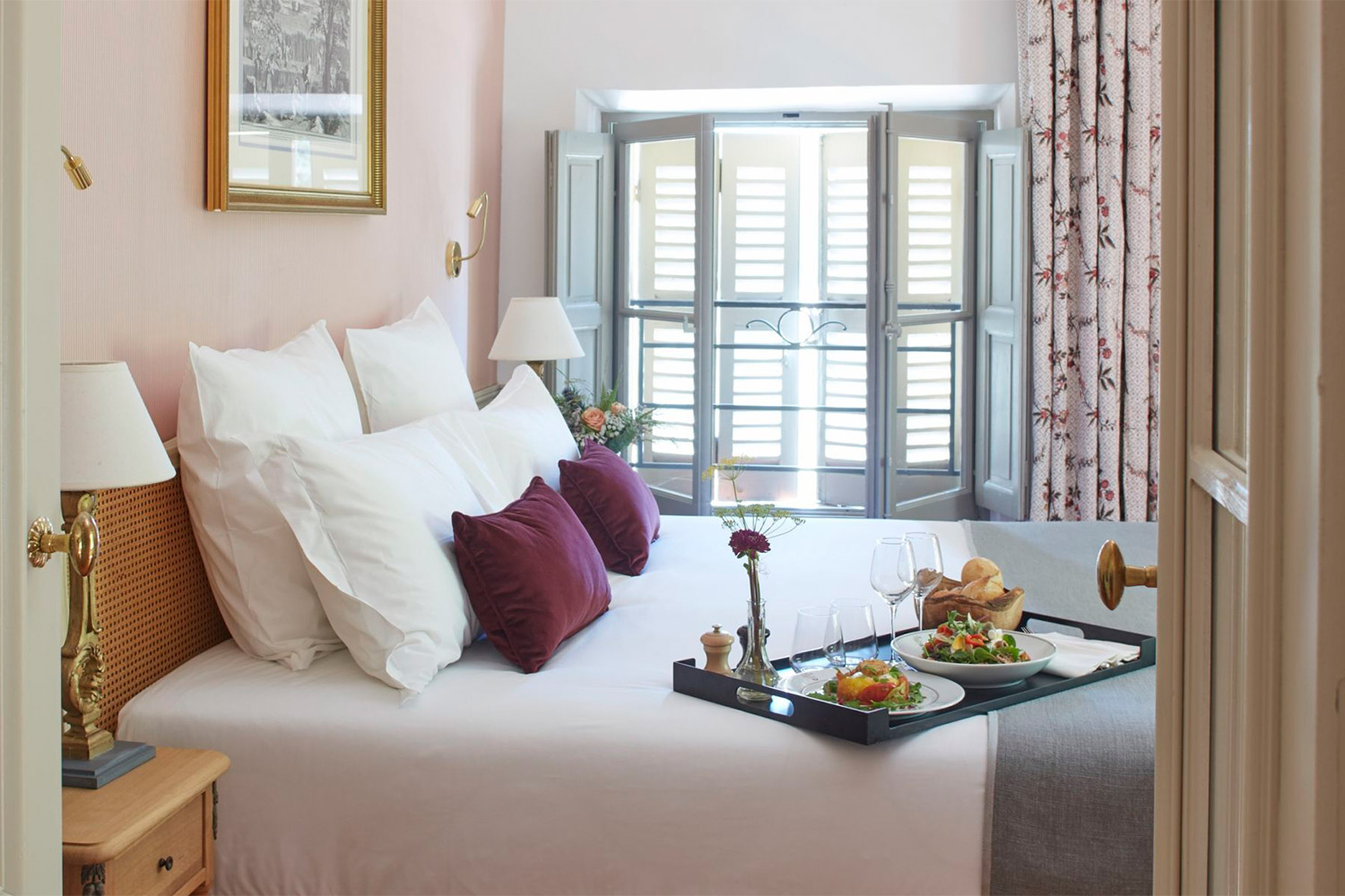 Historic Suites LuxuriaVacations