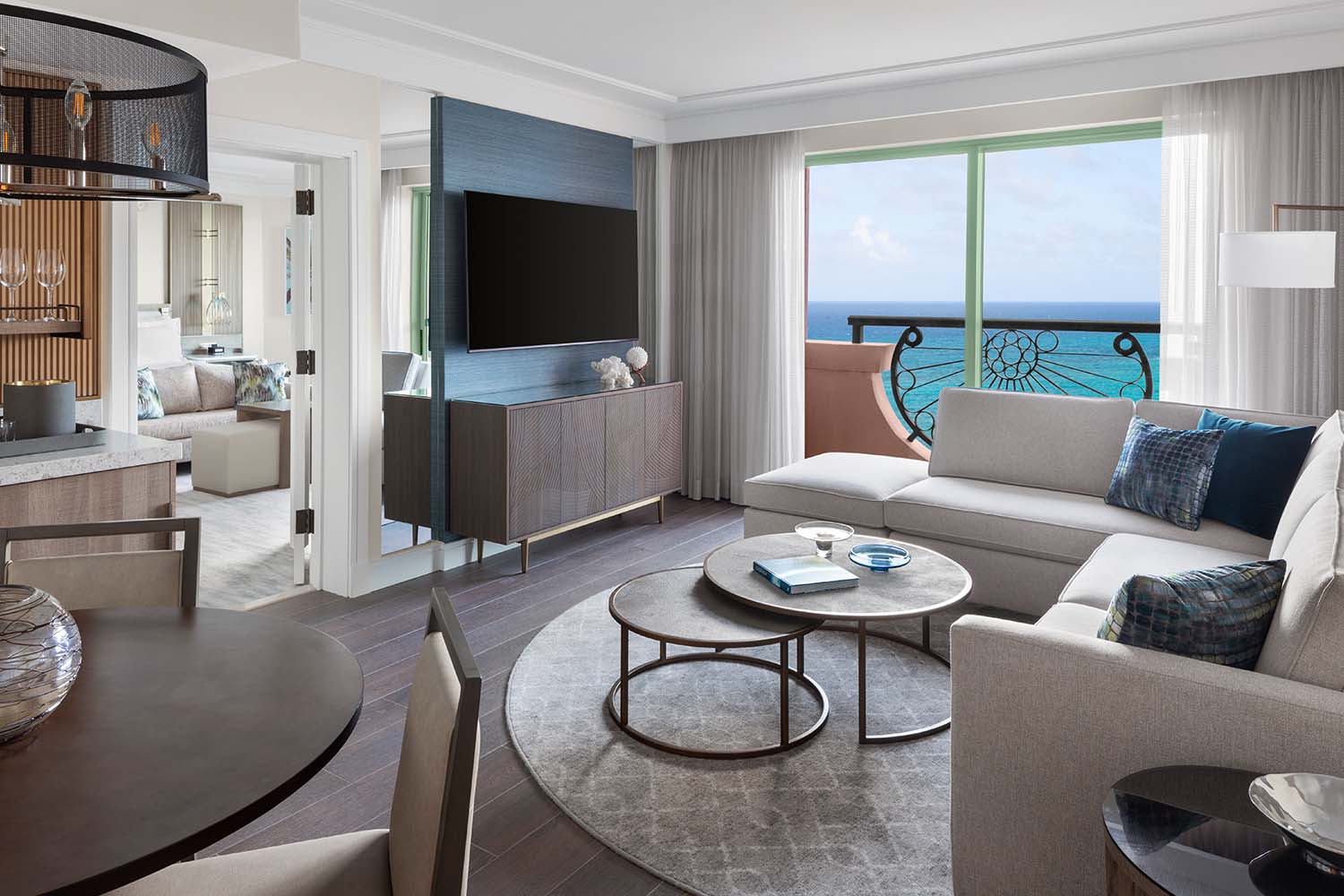 Imperial Club 1 Bedroom Regal Suite LuxuriaVacations