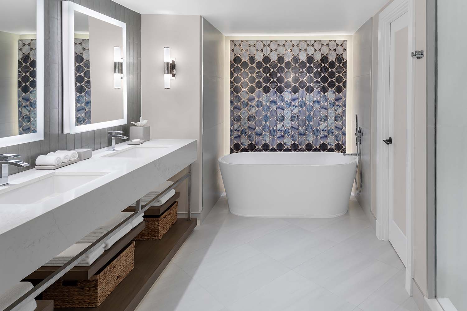 Imperial Club One Bedroom Grand Suite LuxuriaVacations