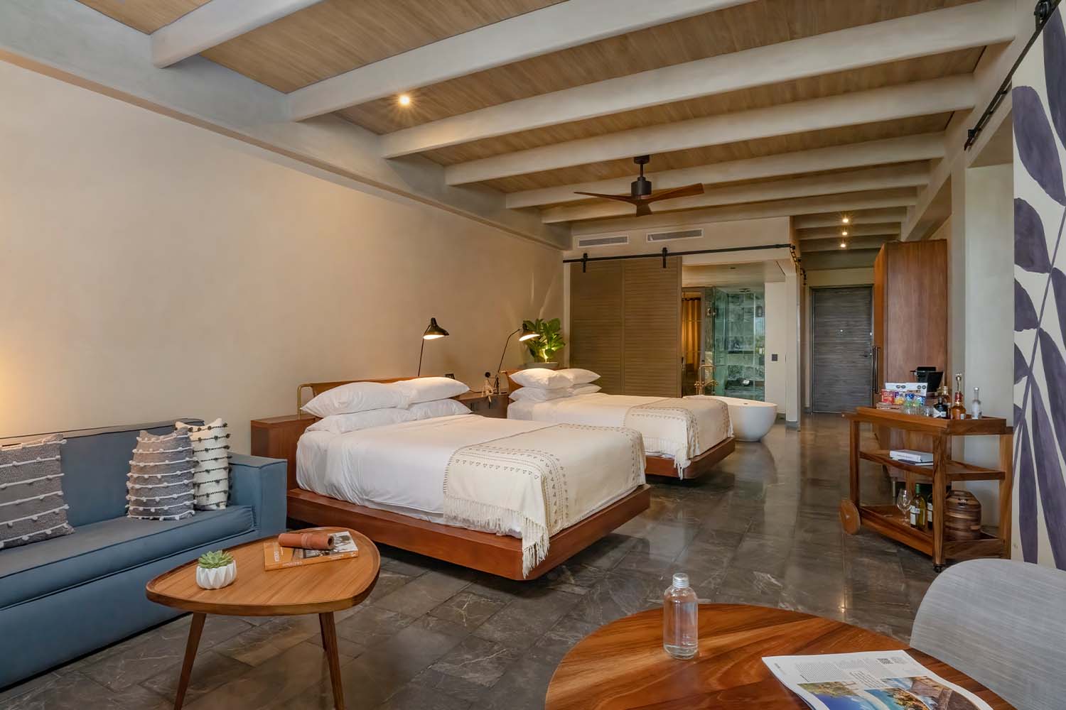 INSPIRA 2-Bedroom Master Suite Ocean Front LuxuriaVacations