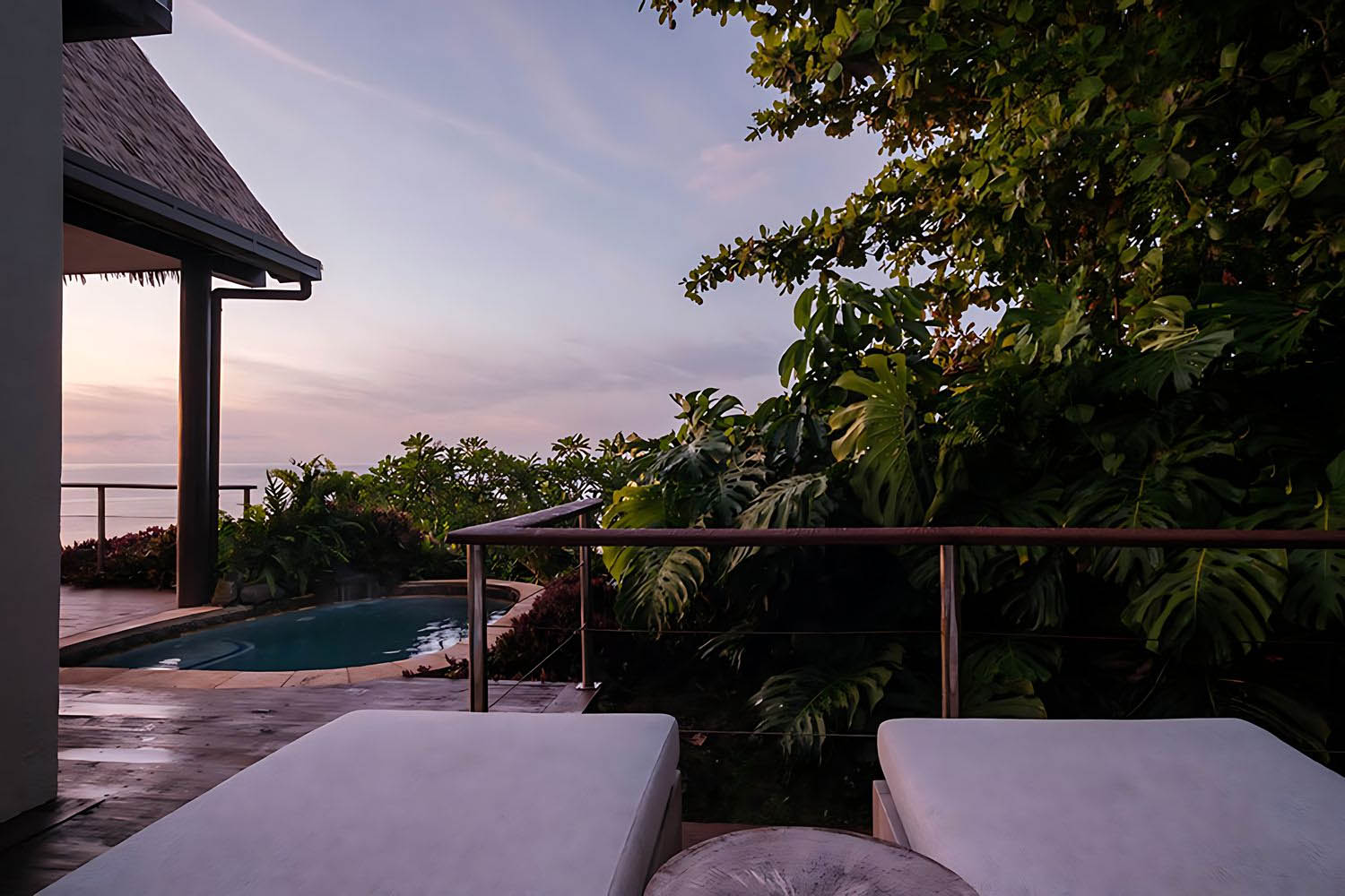 ISLAND PLUNGE POOL BUNGALOW LuxuriaVacations