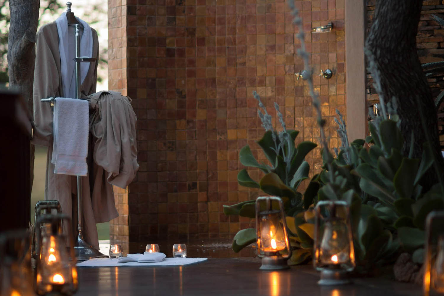 Jamala Madikwe Villa 2 LuxuriaVacations