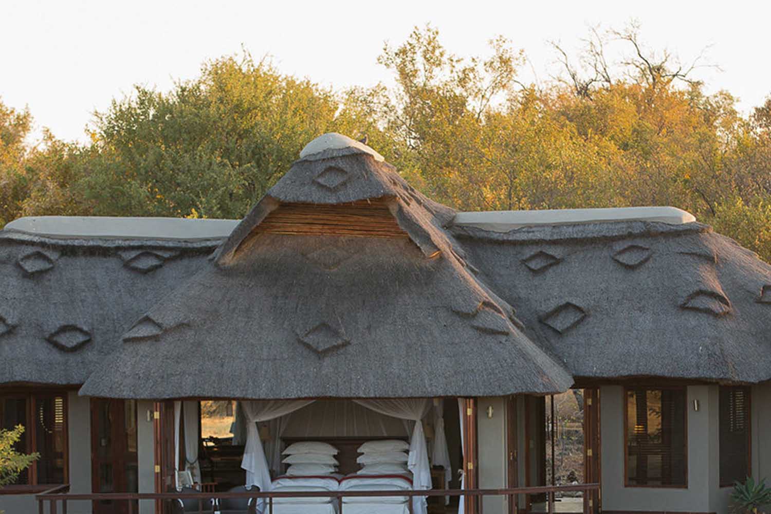 Jamala Madikwe Villa's LuxuriaVacations