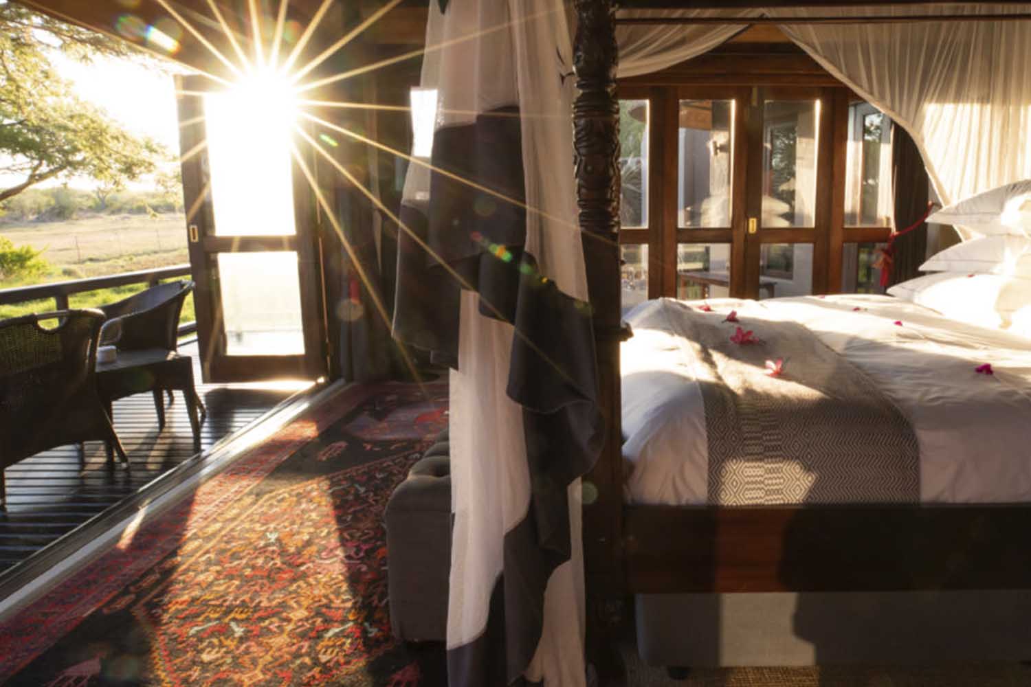 Jamala Madikwe Villa's LuxuriaVacations