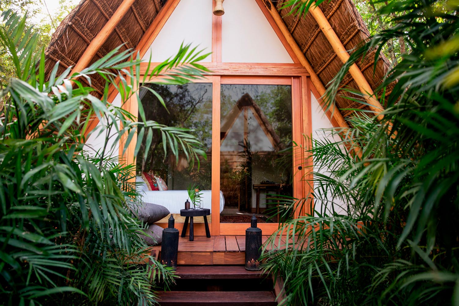 Jungle Room LuxuriaVacations