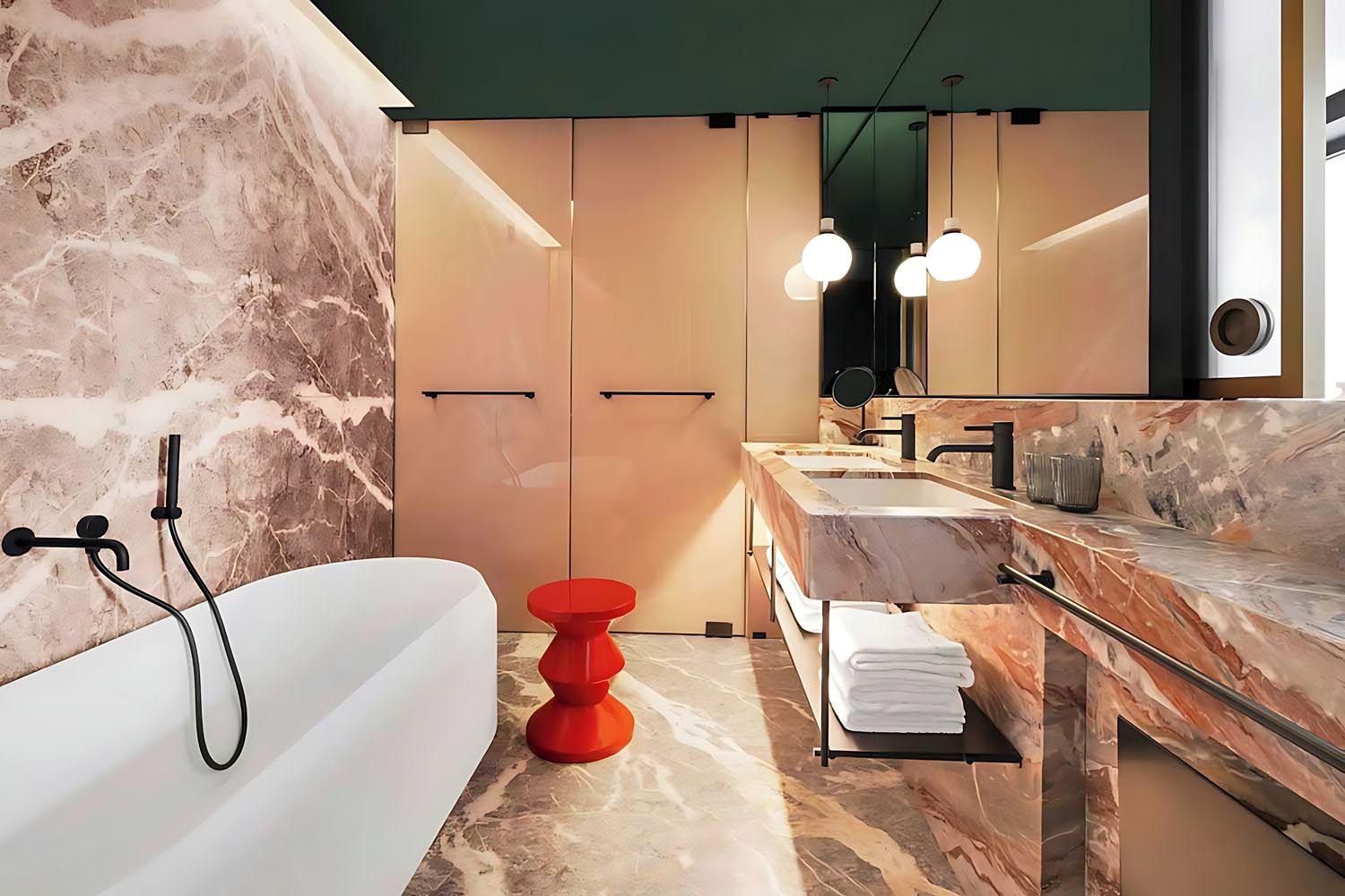 Junior Suite 1 King, City view LuxuriaVacations