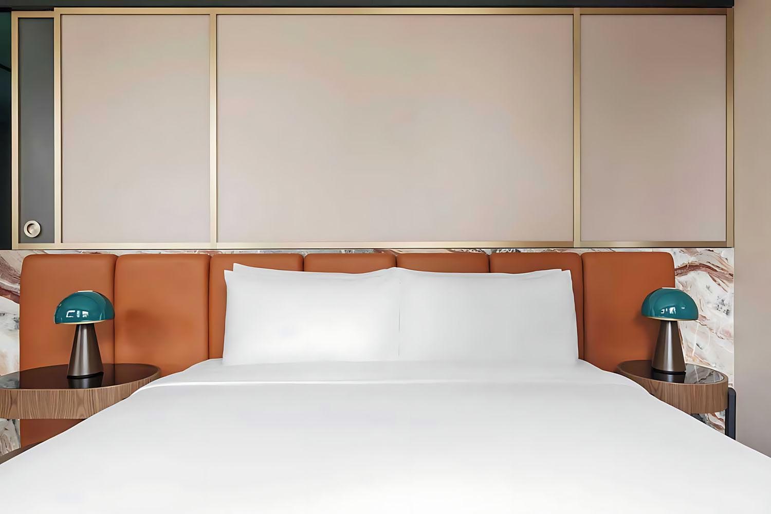 Junior Suite 1 King, City view LuxuriaVacations