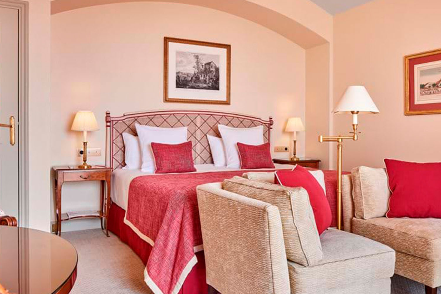 Junior Suite LuxuriaVacations