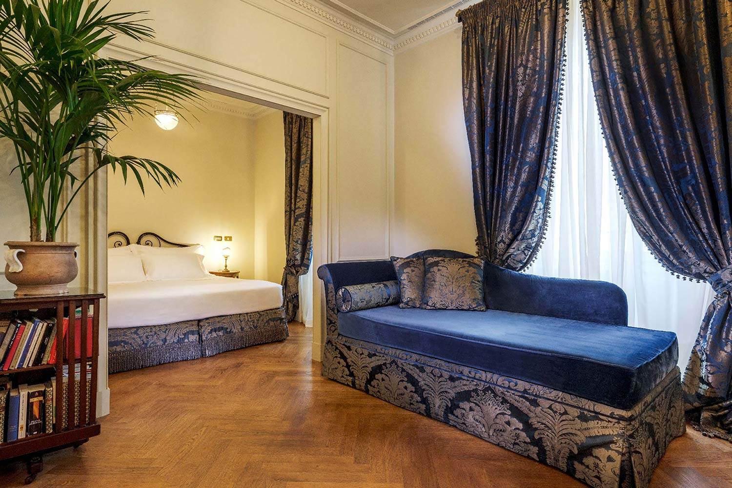 Junior Suite LuxuriaVacations