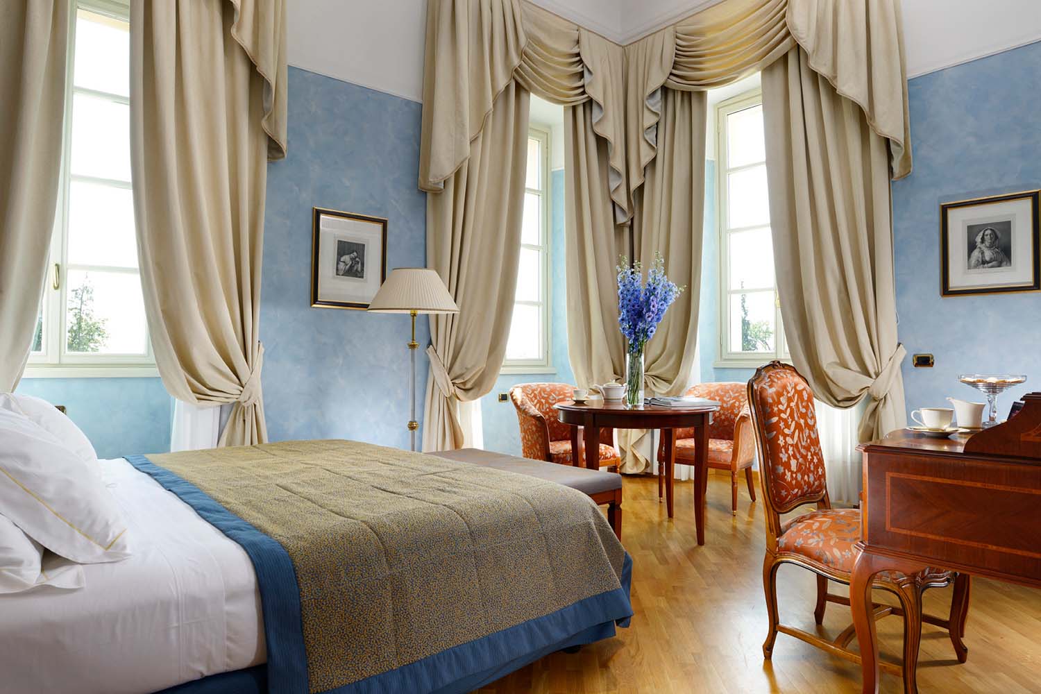 Junior Suite LuxuriaVacations