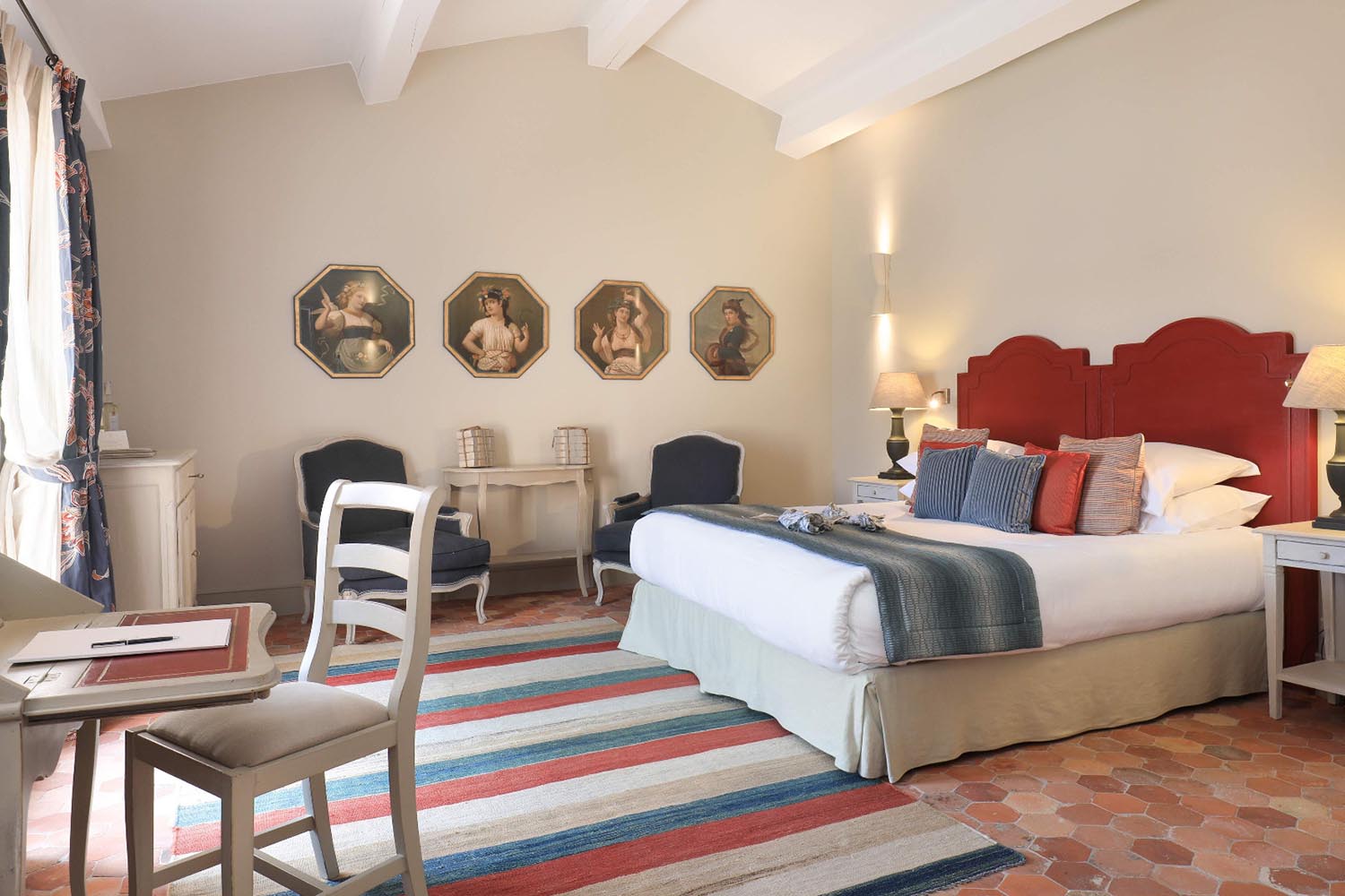 Junior Suite LuxuriaVacations