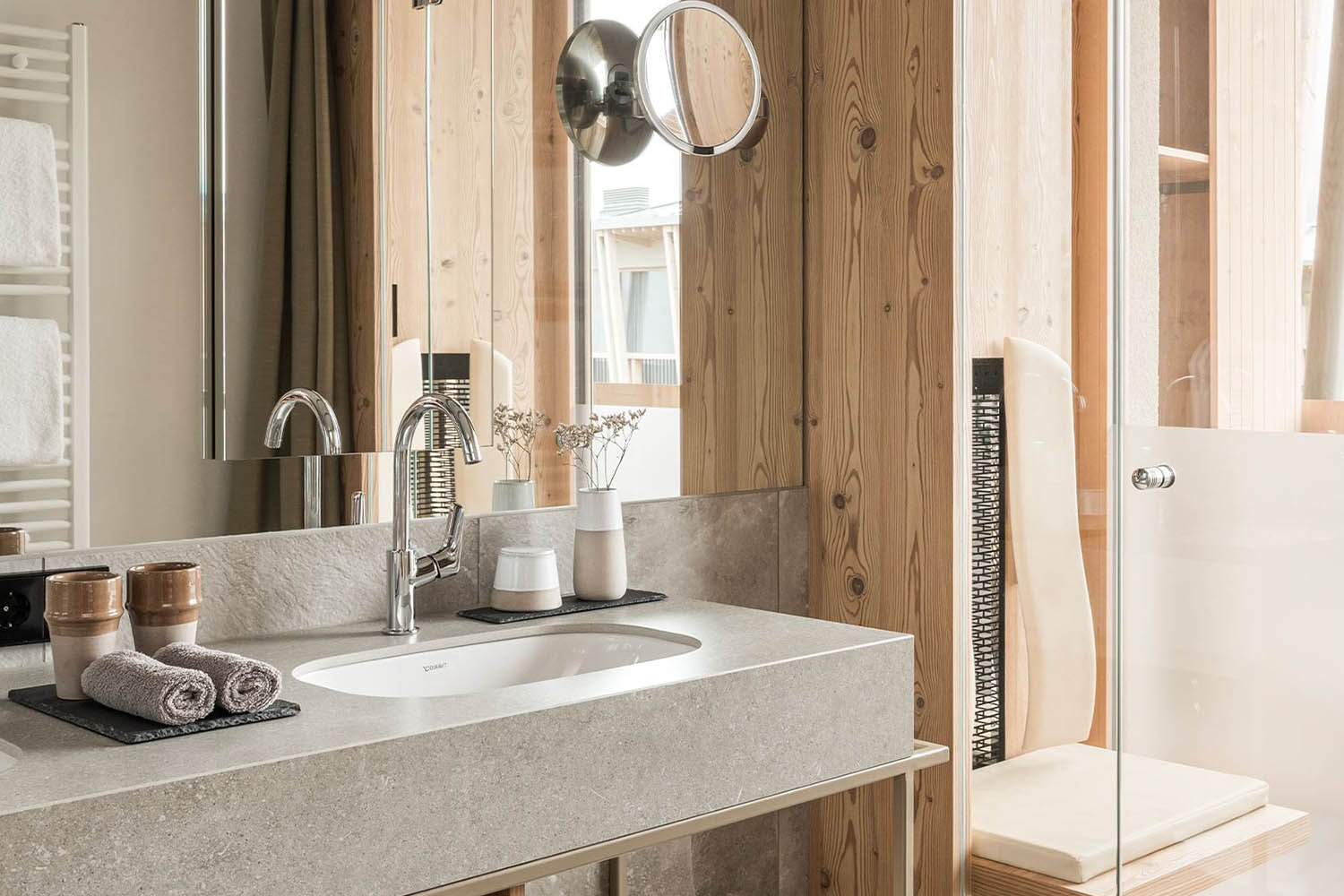 Junior Suite LuxuriaVacations
