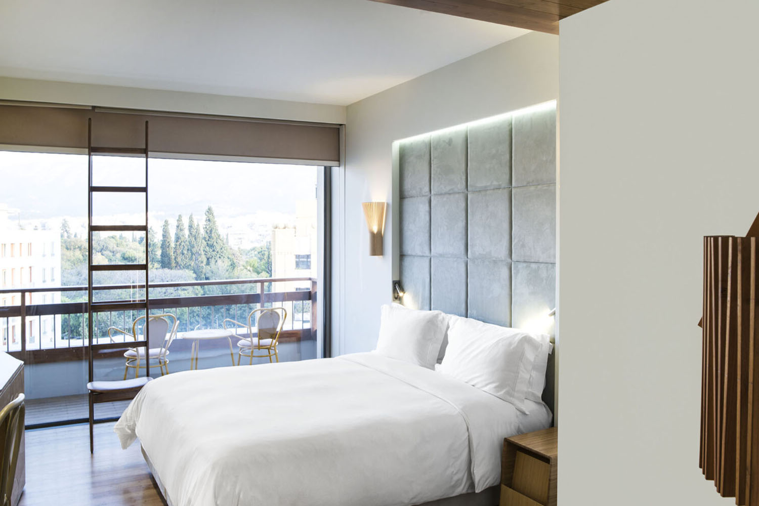 Junior Suite LuxuriaVacations