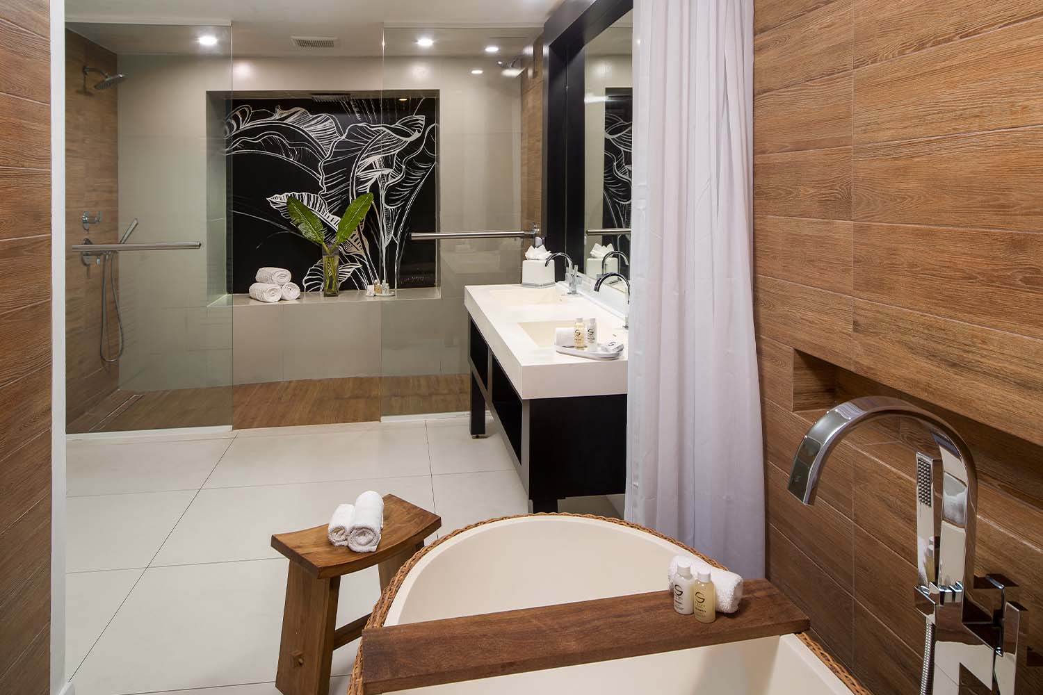Junior Suite Double Ocean View LuxuriaVacations