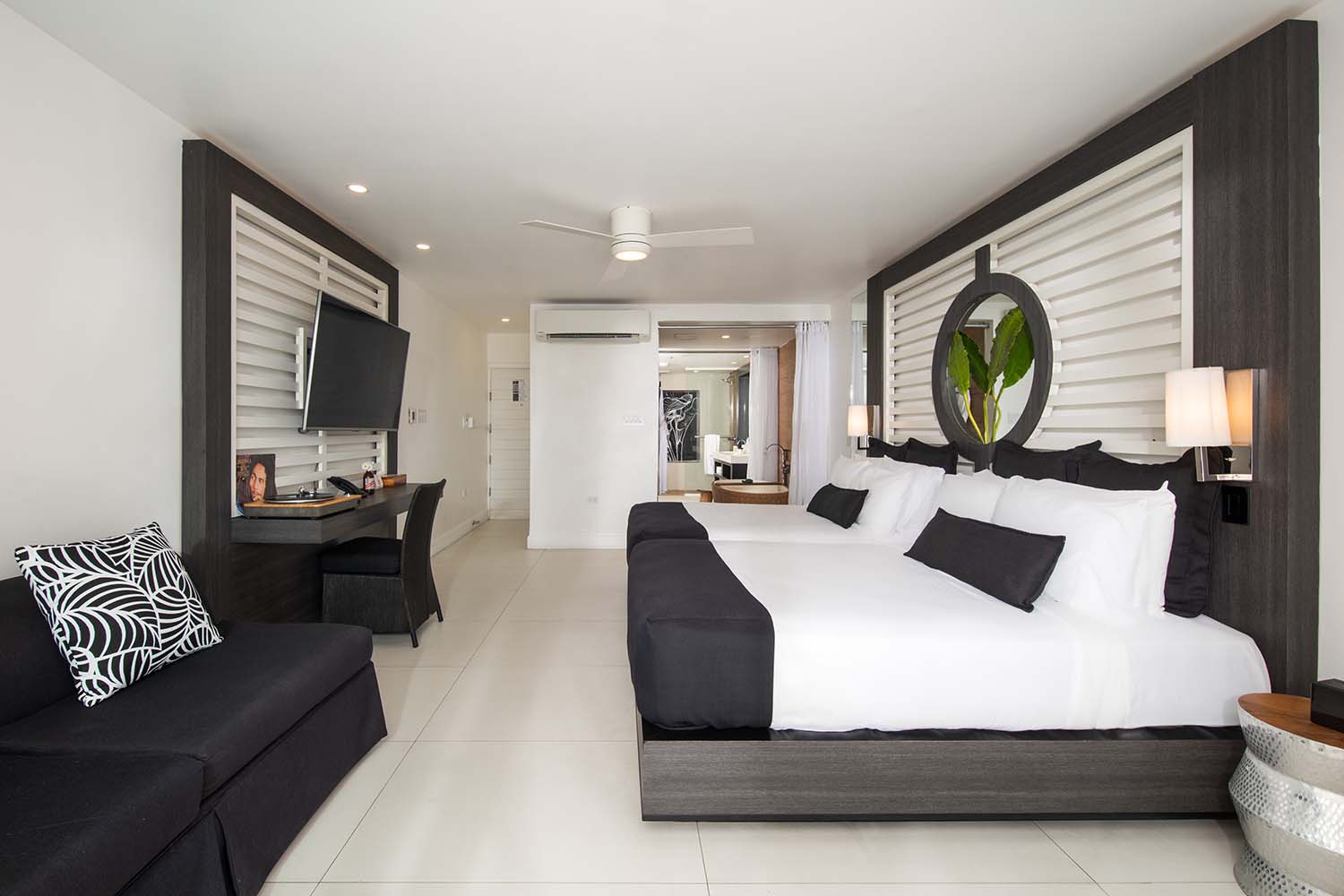 Junior Suite Double Ocean View LuxuriaVacations