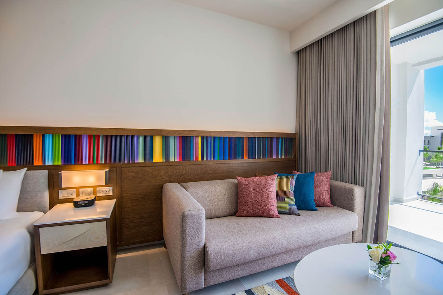 Junior Suite King LuxuriaVacations