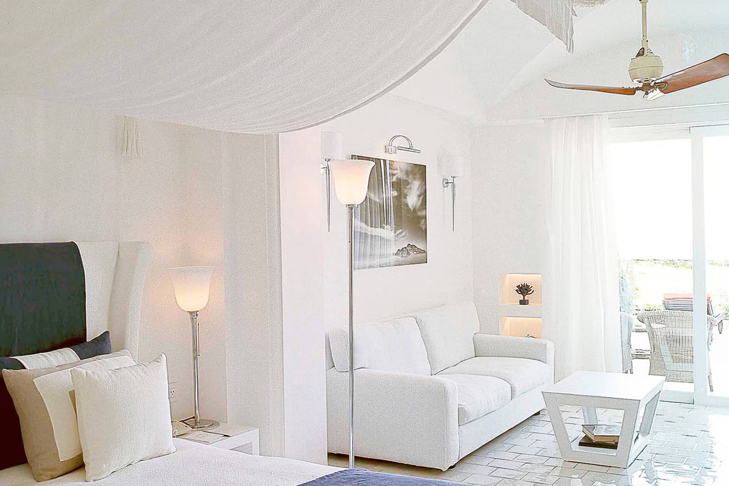 Junior Suite Sea Side LuxuriaVacations