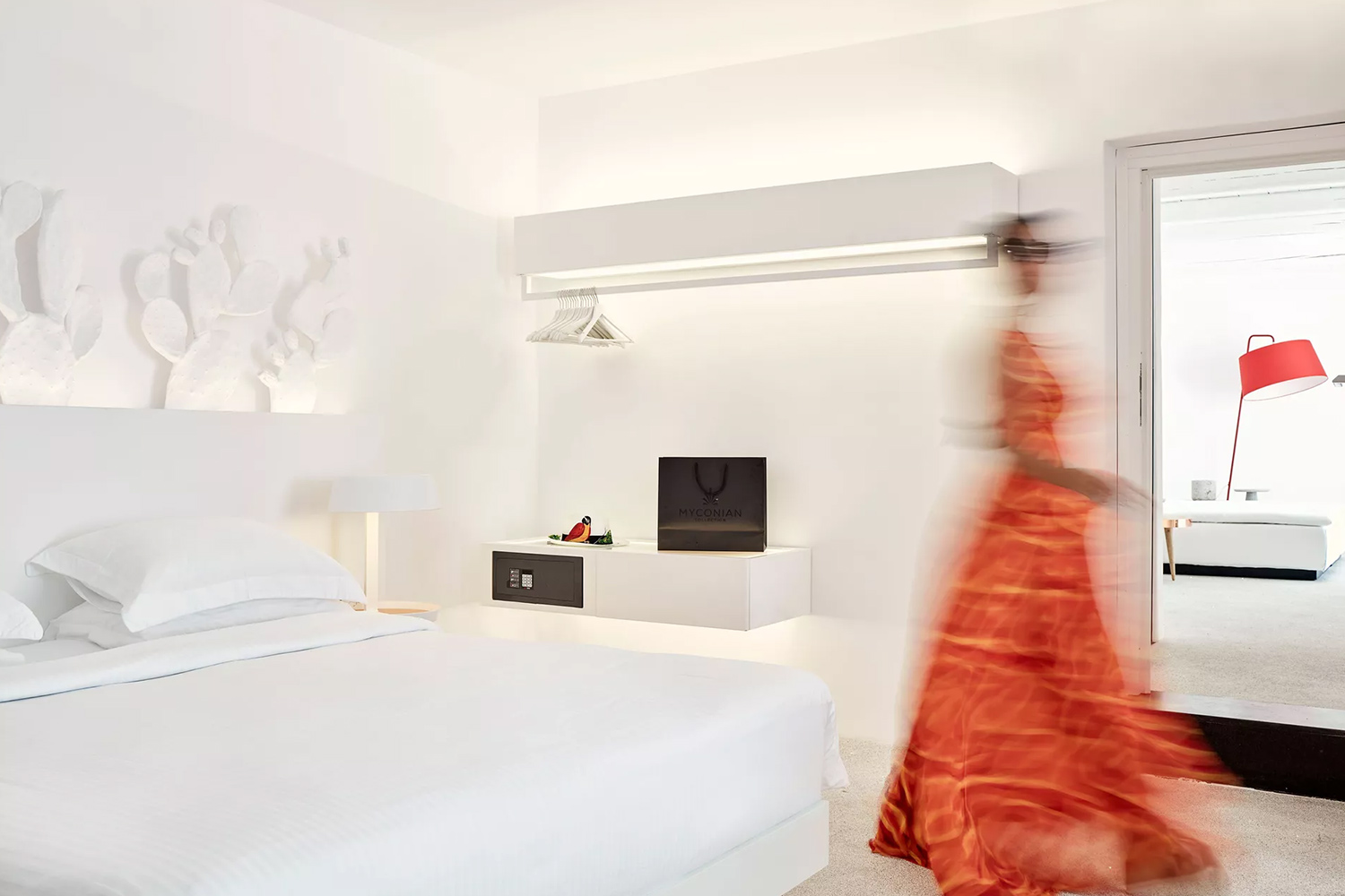 JUNIOR Suite Sea View LuxuriaVacations