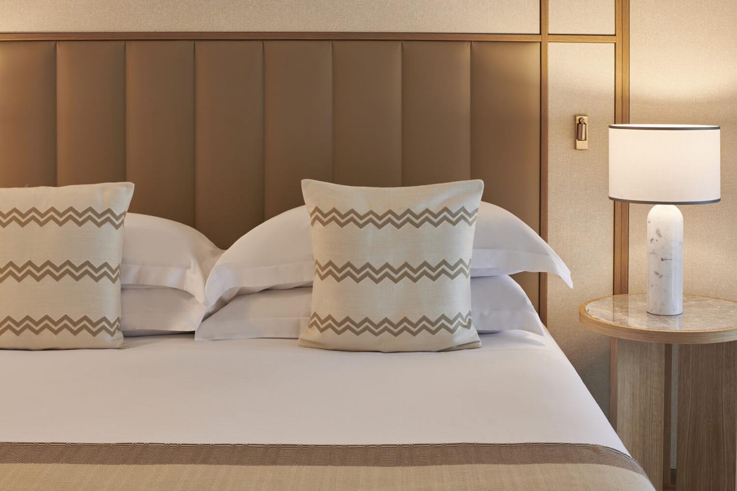 King Accessible Oasi Deluxe Room LuxuriaVacations