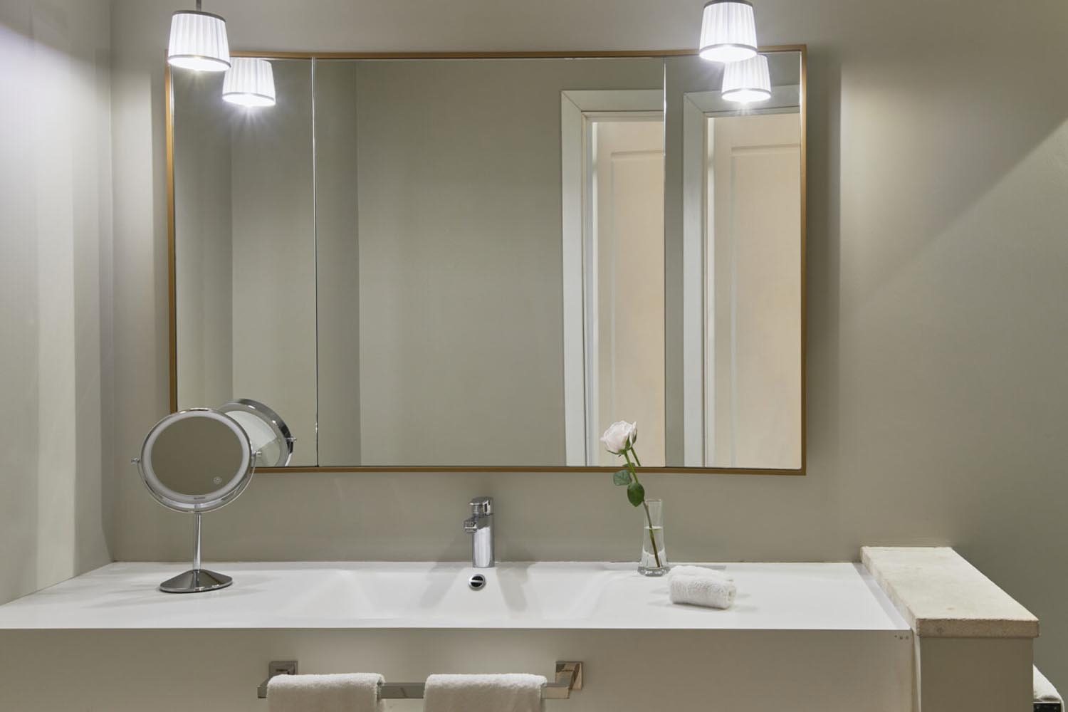 King Accessible Oasi Deluxe Room LuxuriaVacations