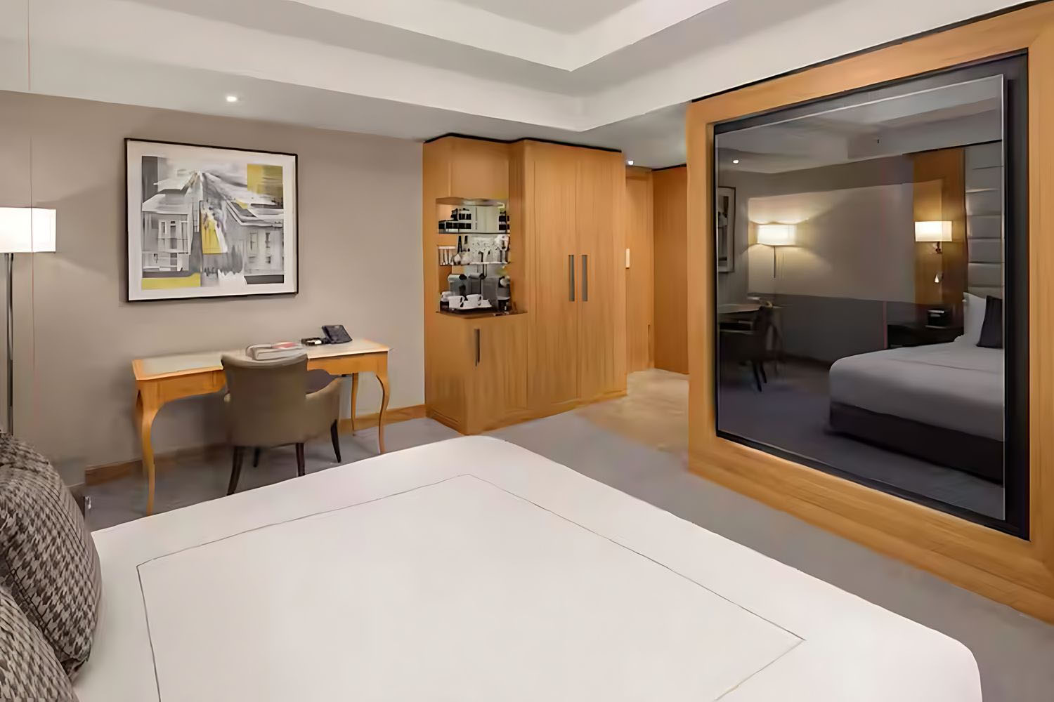 King Accessible Superior Room LuxuriaVacations
