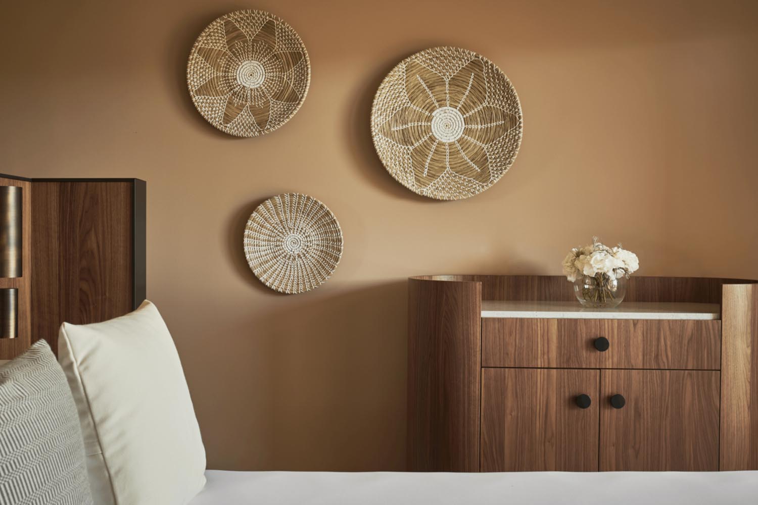 King Deluxe Room LuxuriaVacations