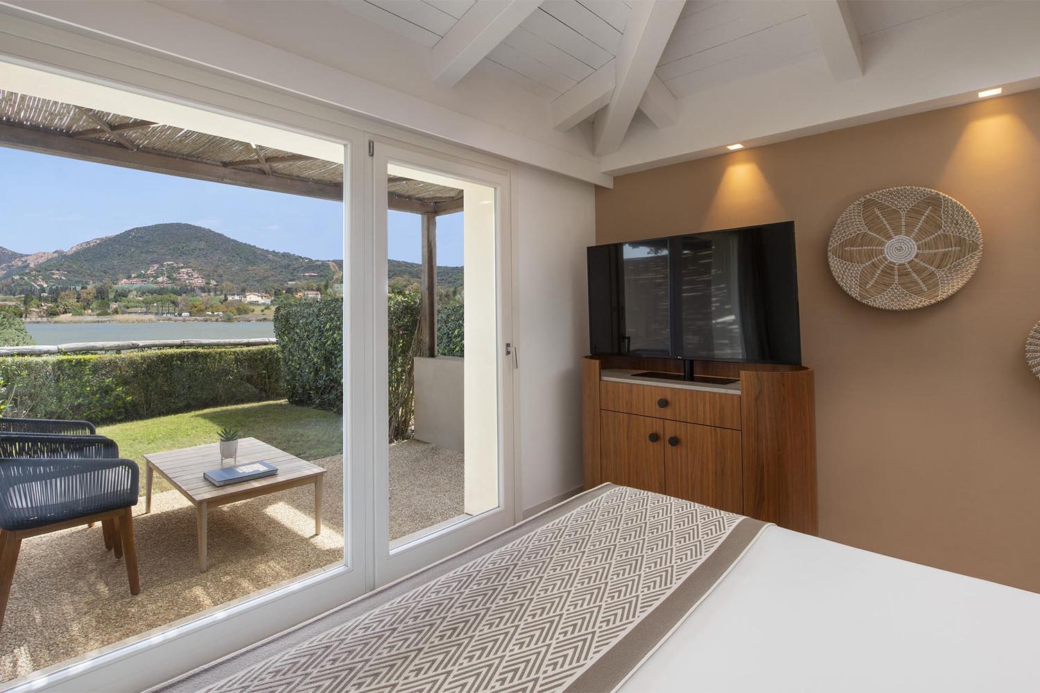 King Deluxe Room with Lagoon View LuxuriaVacations