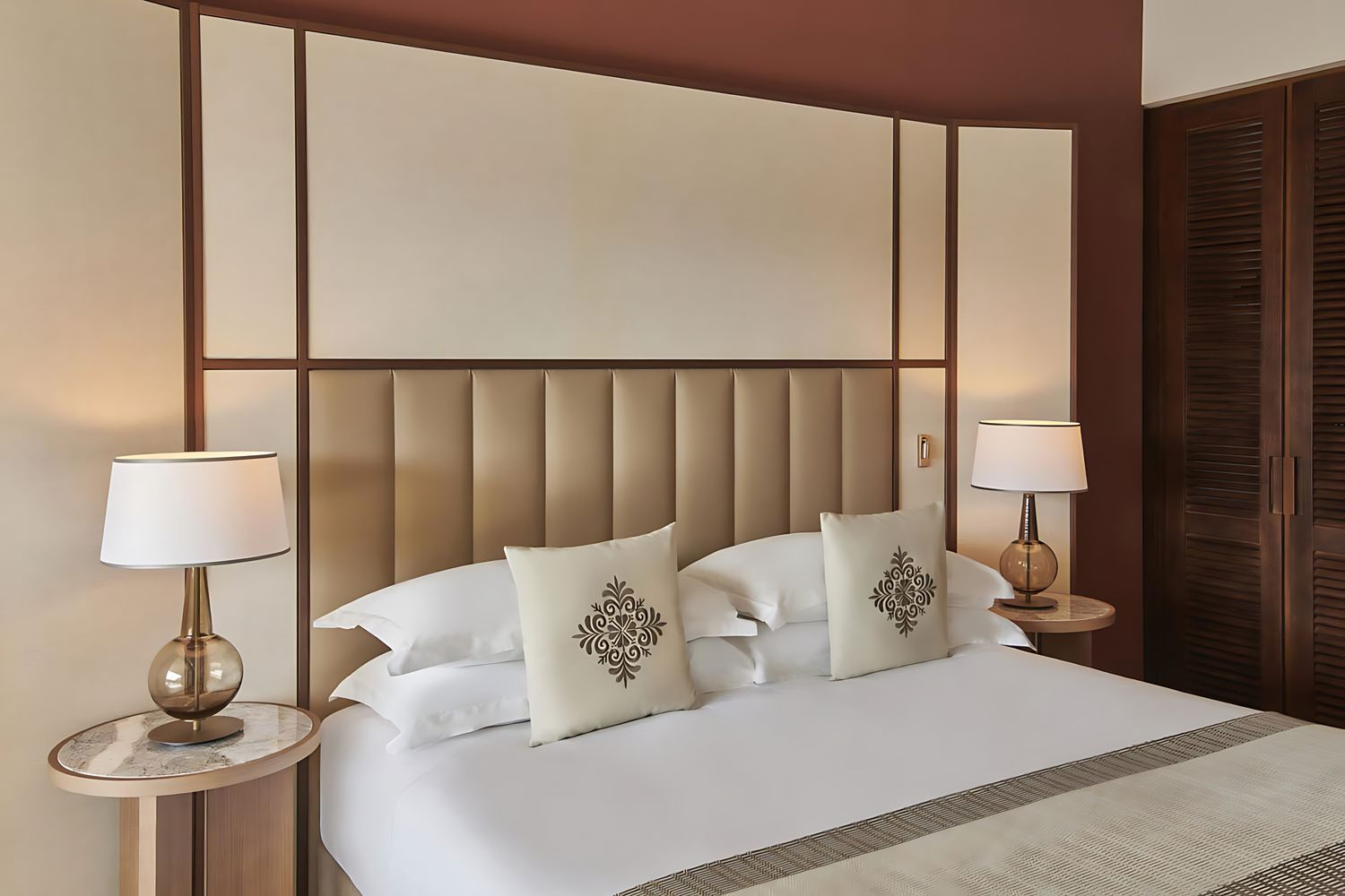 King Family Connecting Deluxe Room LuxuriaVacations