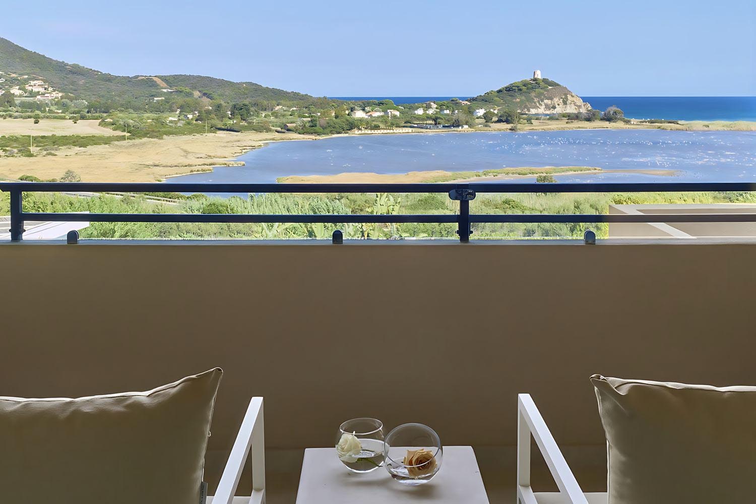 King Grand Deluxe Room with Sea View LuxuriaVacations