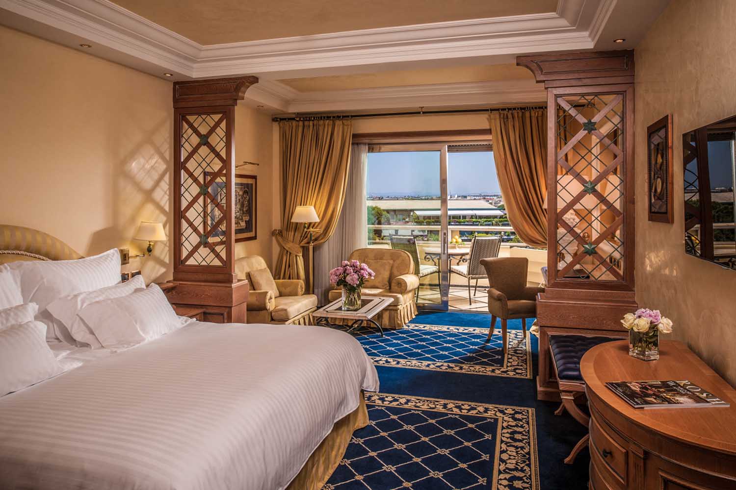 King Imperial Room LuxuriaVacations