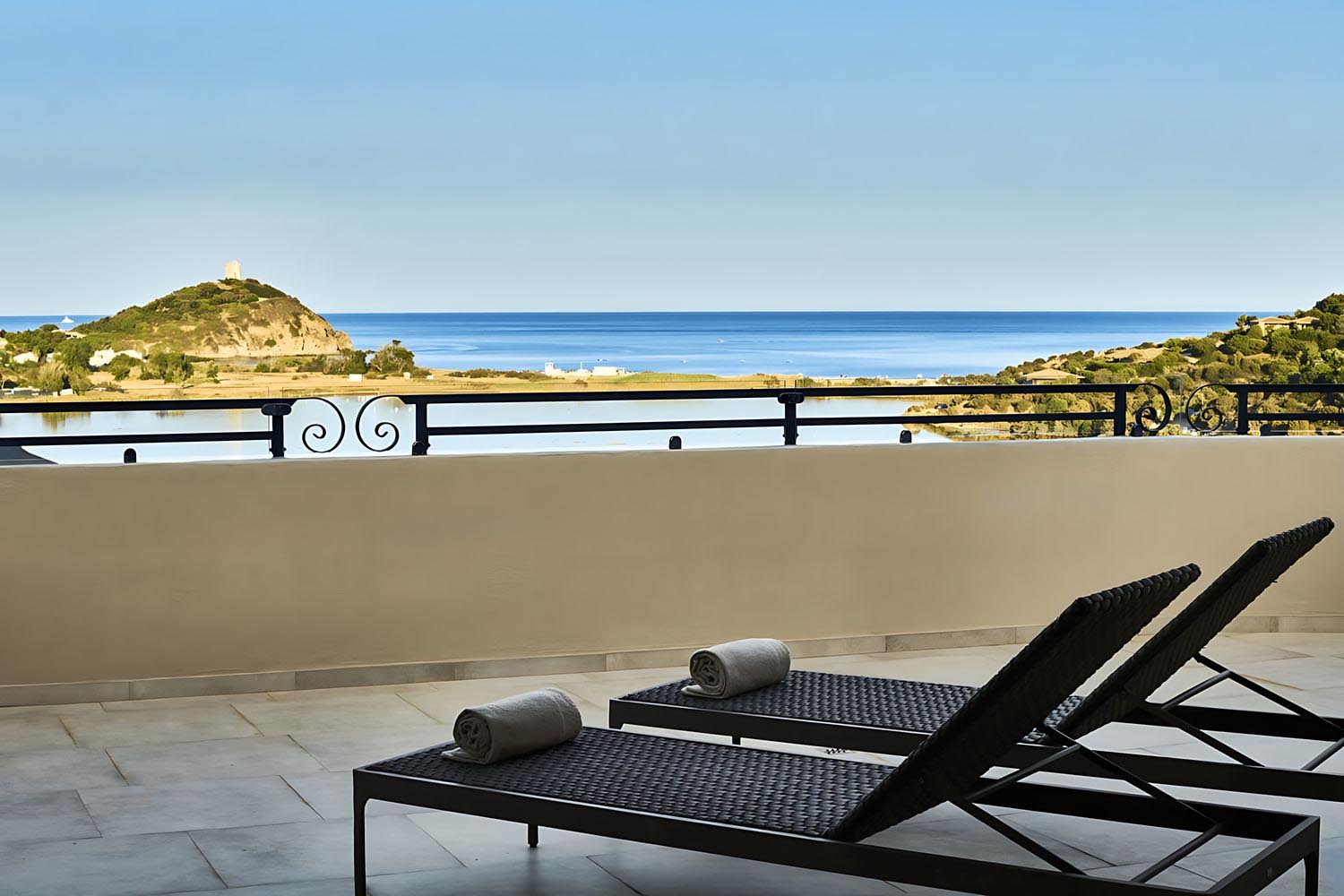 King Junior Suite with Sea View LuxuriaVacations