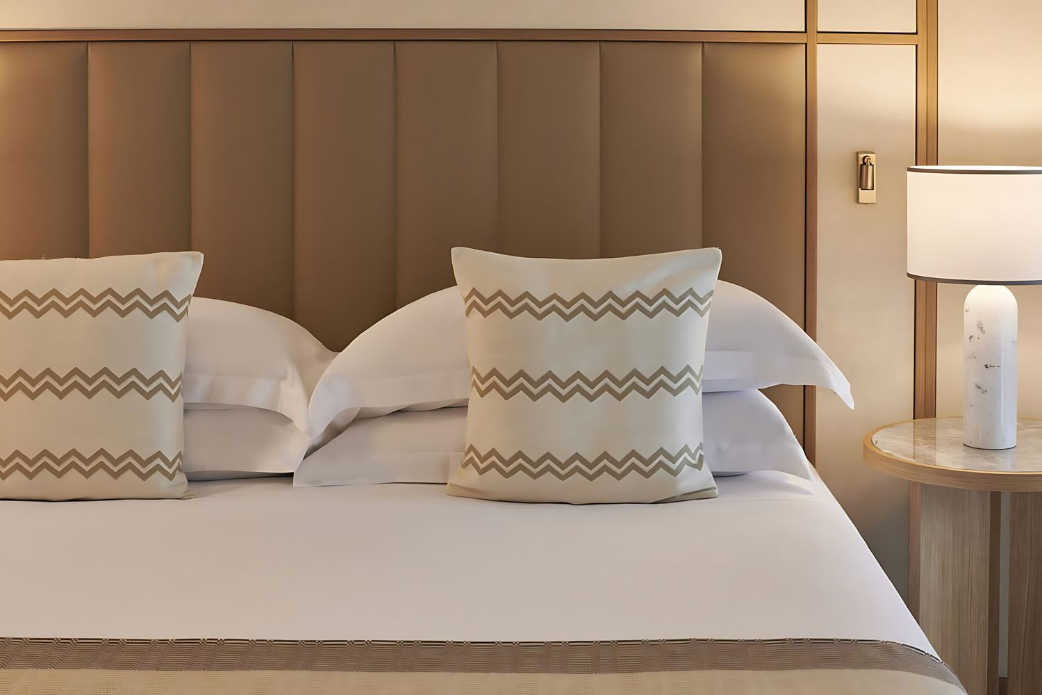 King Oasi Suite with Private Garden LuxuriaVacations