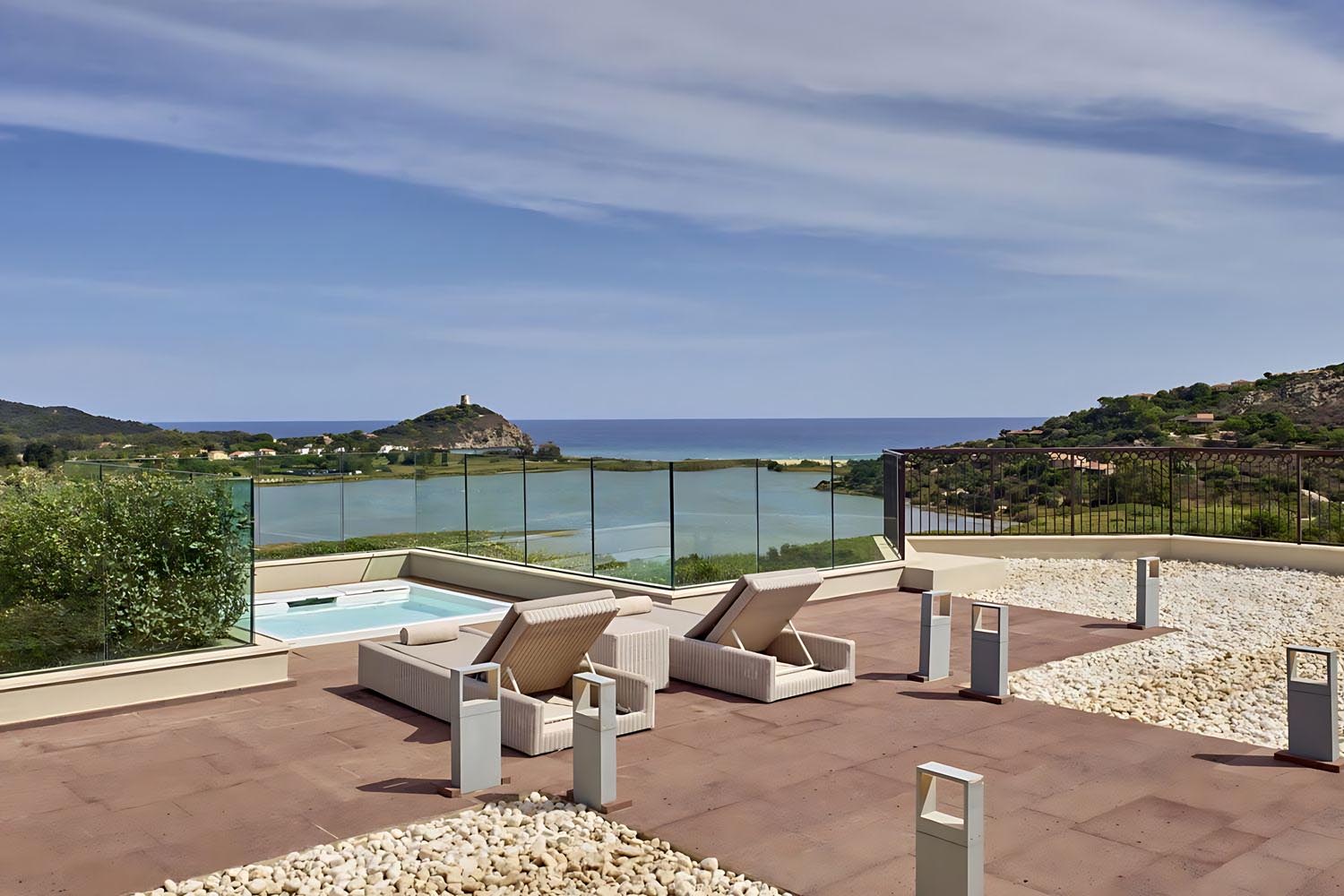 King Presidential Suite Sea View Shardana LuxuriaVacations