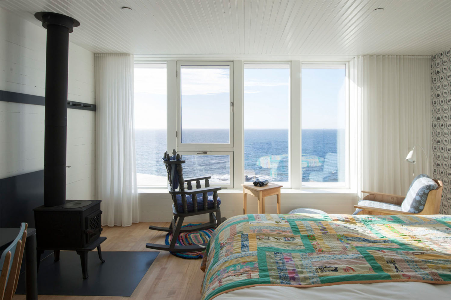 Labrador Room - 3rd Floor LuxuriaVacations