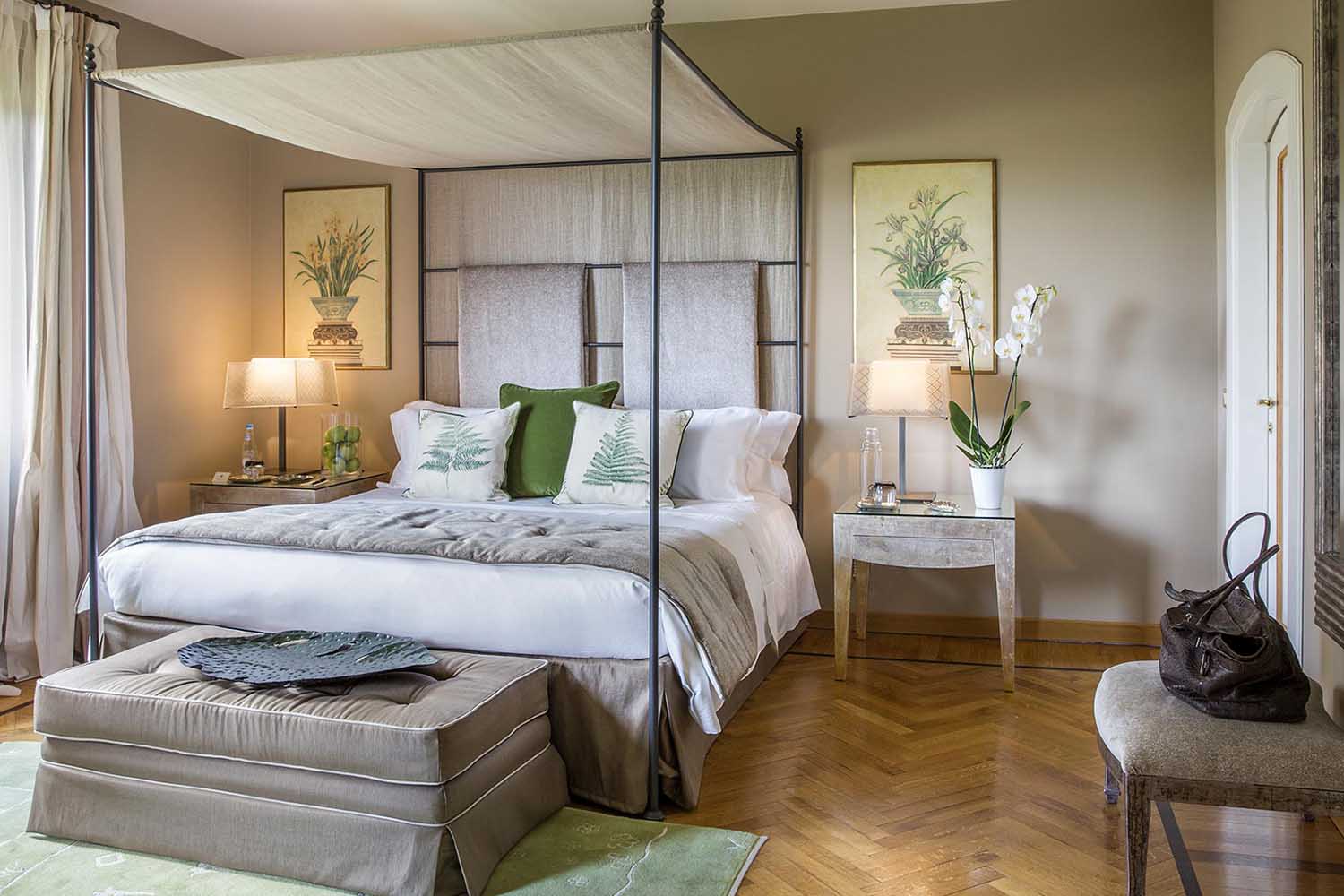 Lake Tower Suite LuxuriaVacations