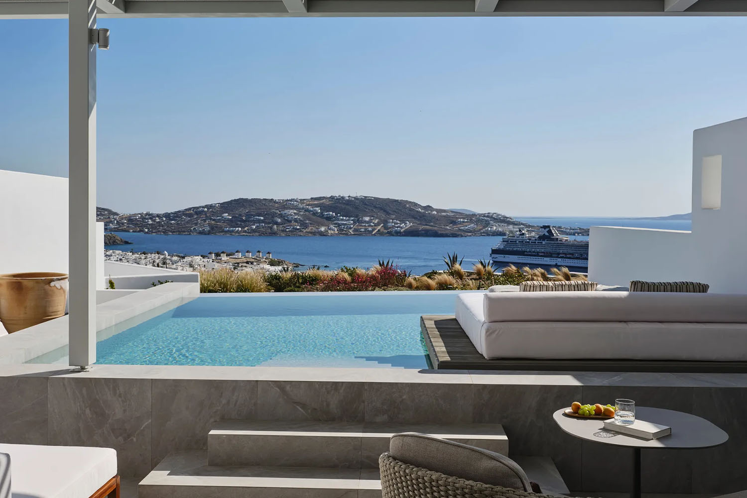 LAMDA Grand Suite with Private Pool & Sea View LuxuriaVacations