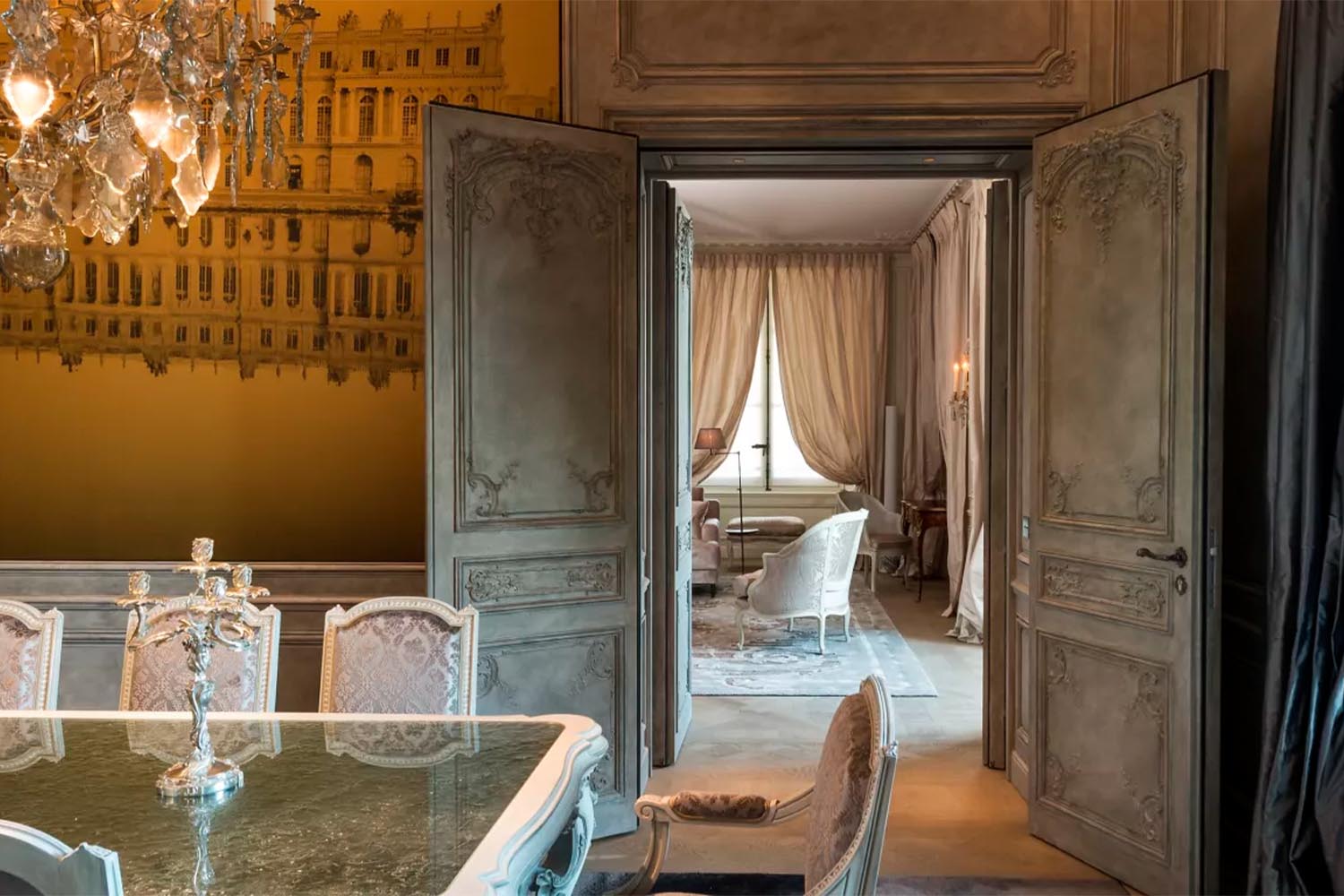 Les Grands Appartements LuxuriaVacations