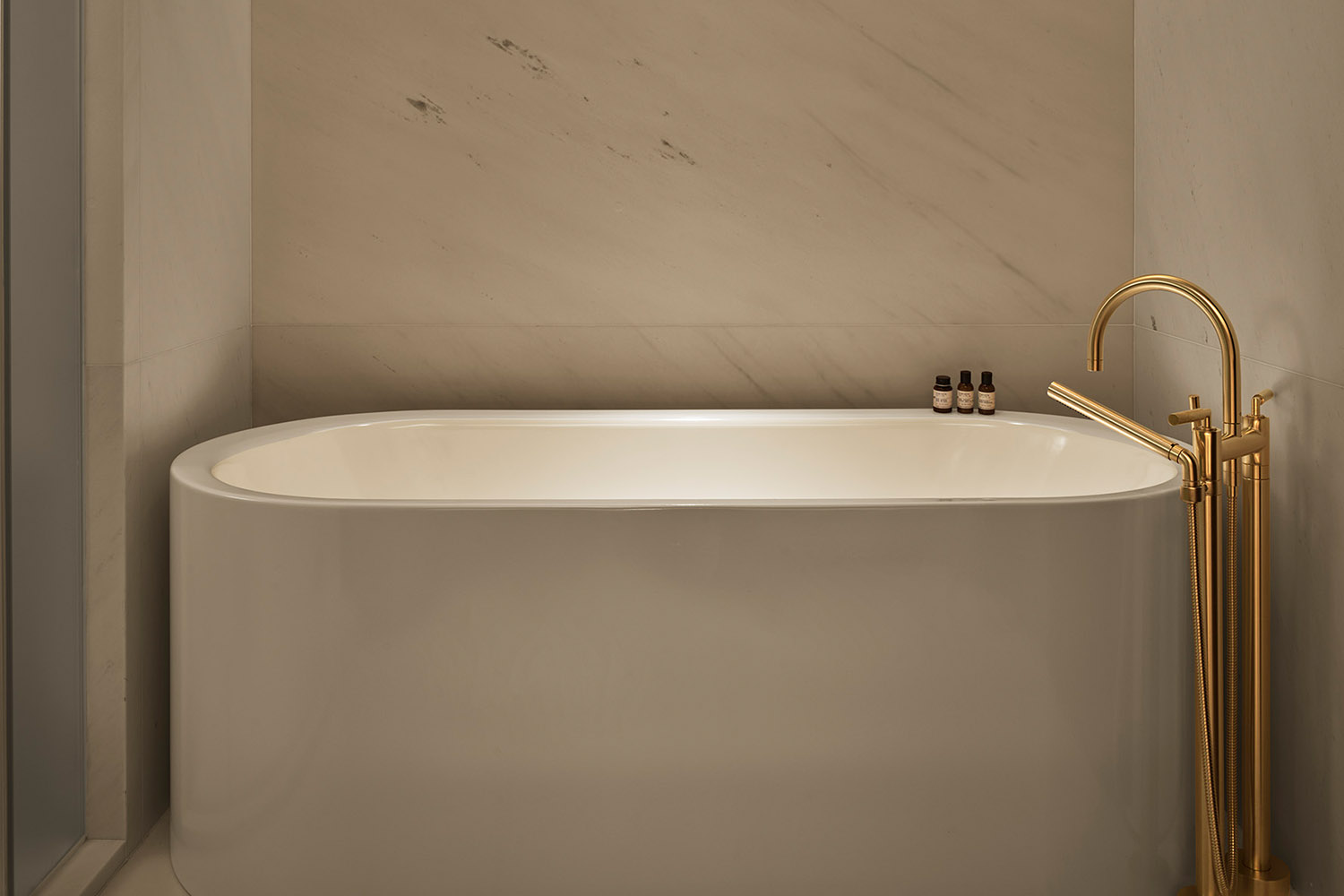 Loft Room LuxuriaVacations