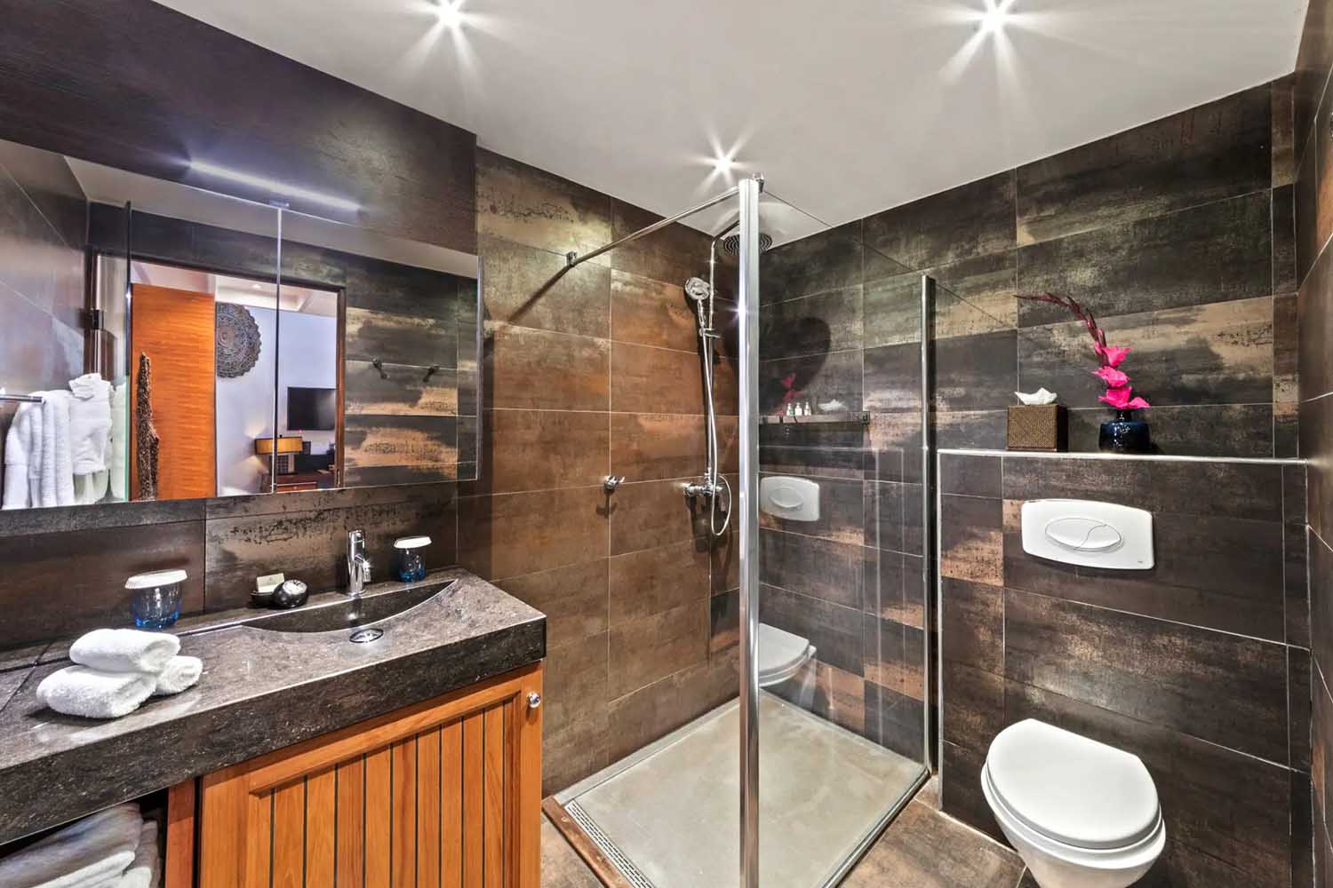 Loft Room LuxuriaVacations
