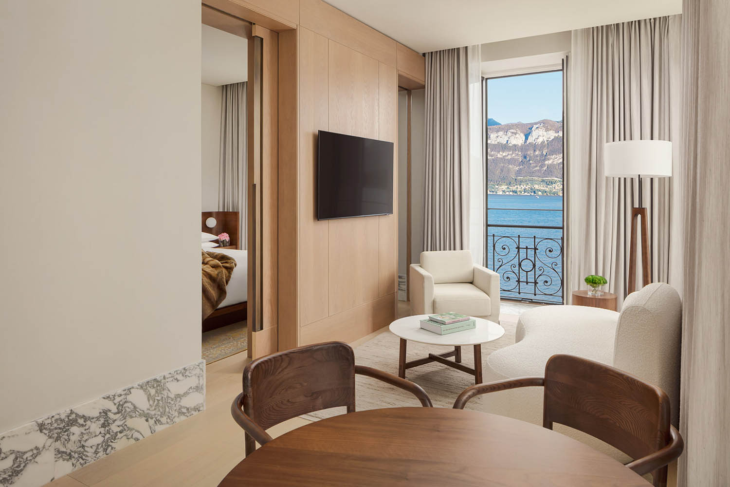 Loft Suite, Lake View, Suite, 1 King, Lake view LuxuriaVacations