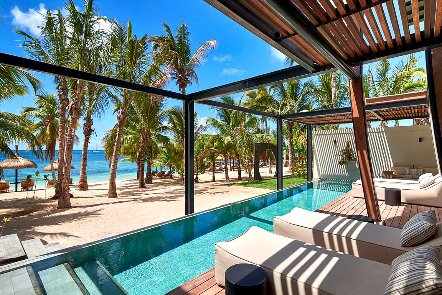 LUX* GRAND BEACH POOL VILLA THREE EN-SUITE BEDROOMS LuxuriaVacations