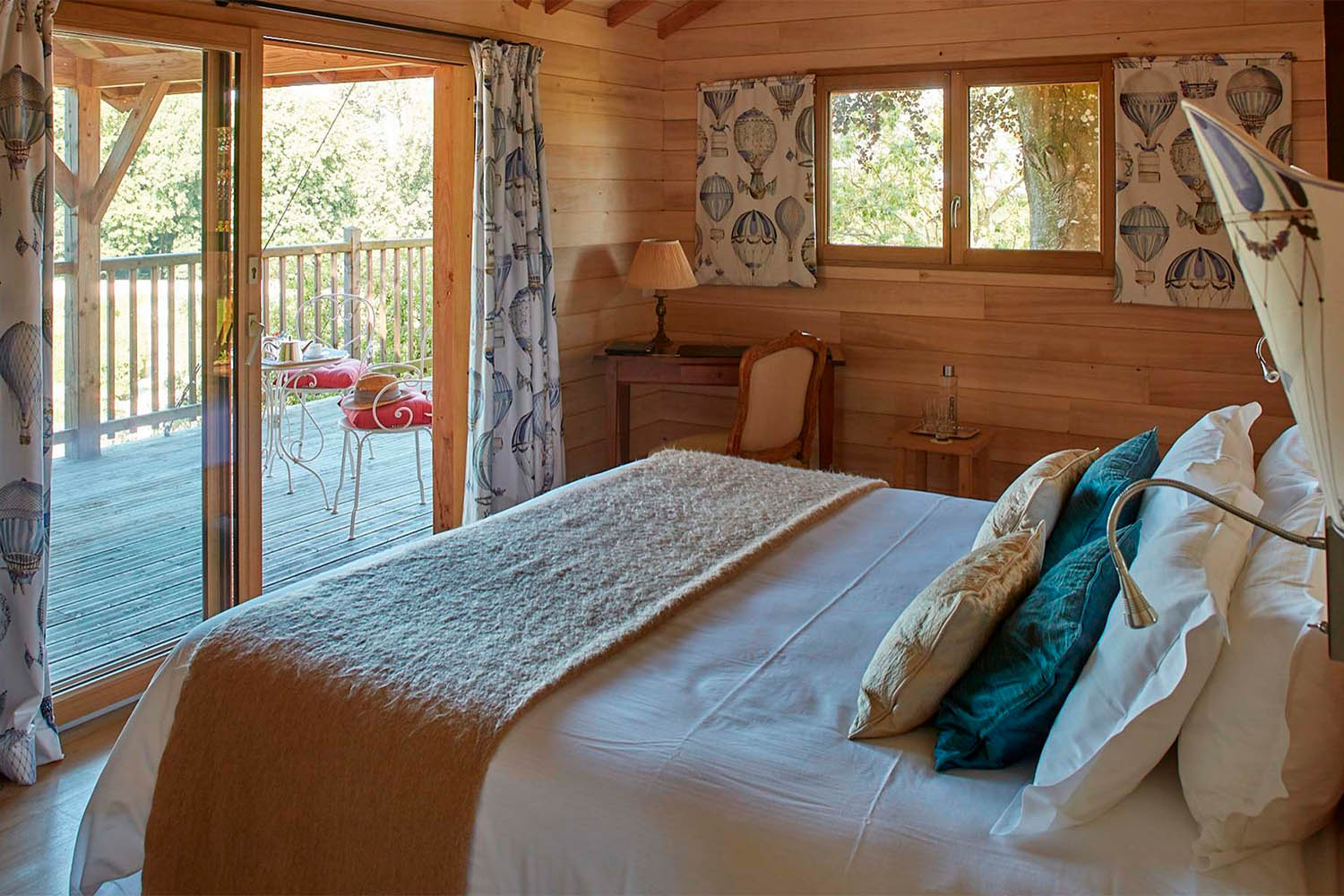 Luxury Tree House LuxuriaVacations