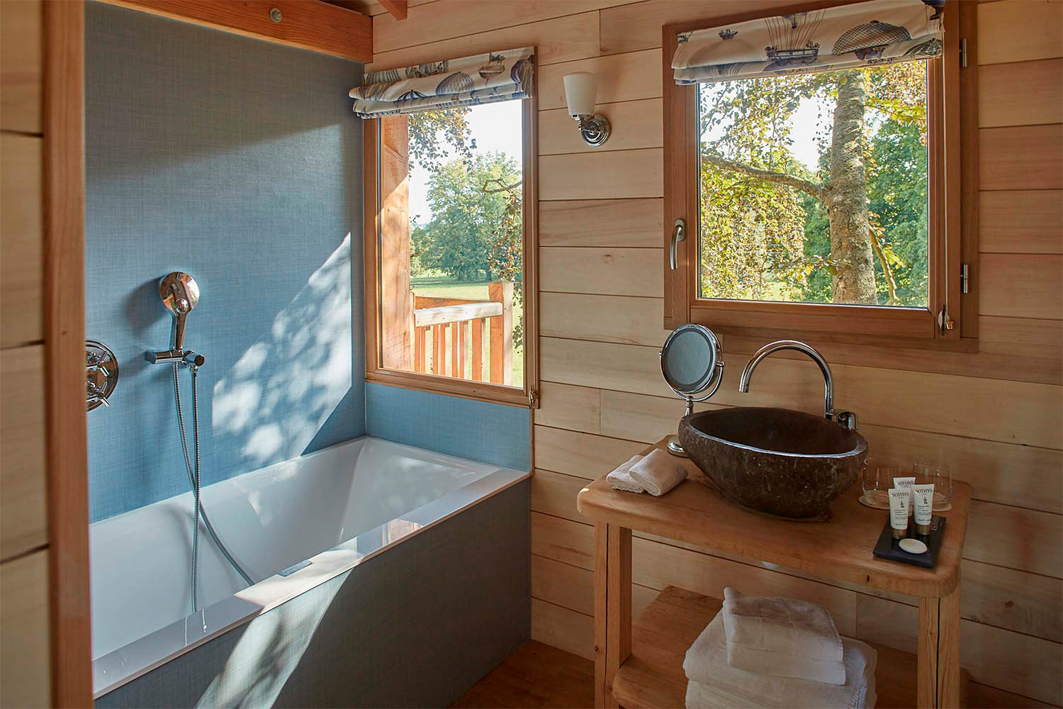 Luxury Tree House LuxuriaVacations