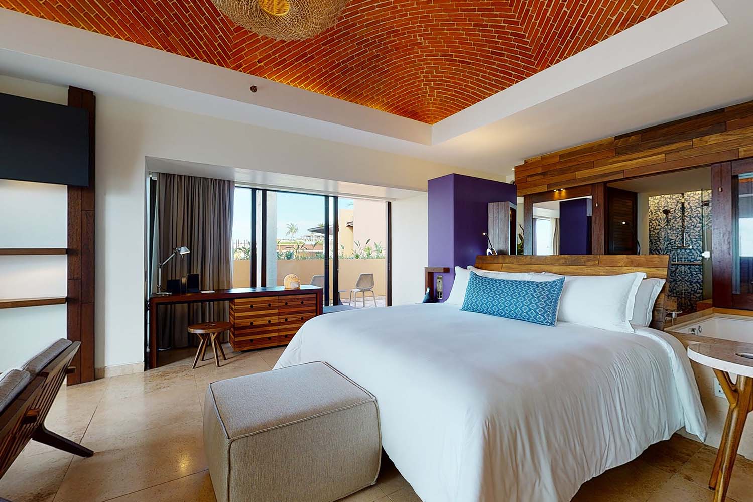 Master Ocean Front LuxuriaVacations