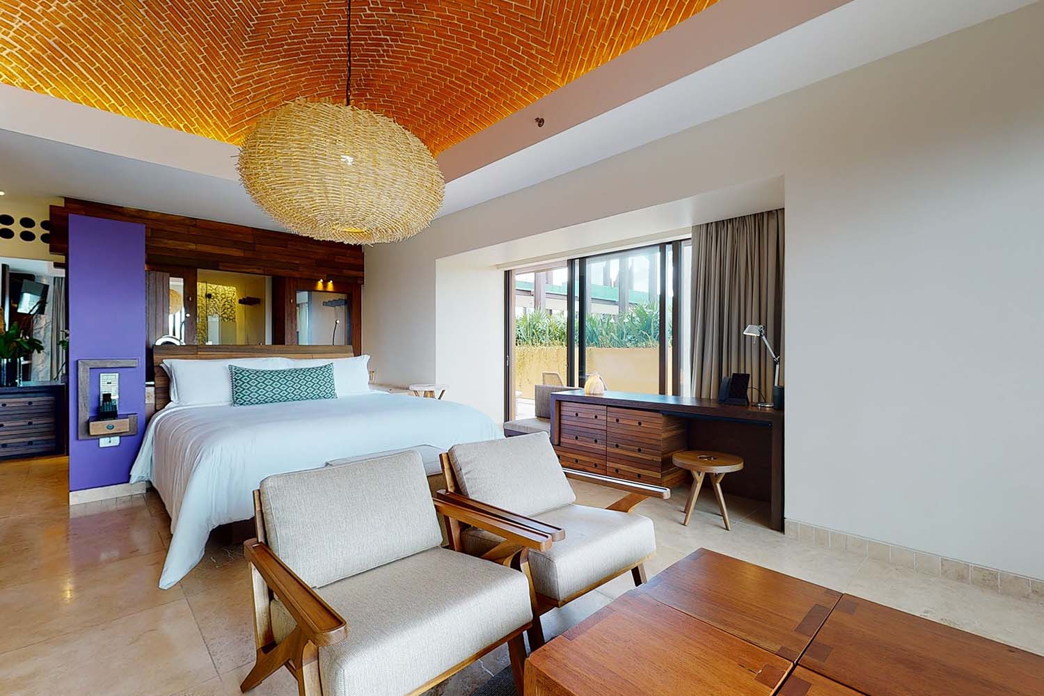 Master Ocean View LuxuriaVacations