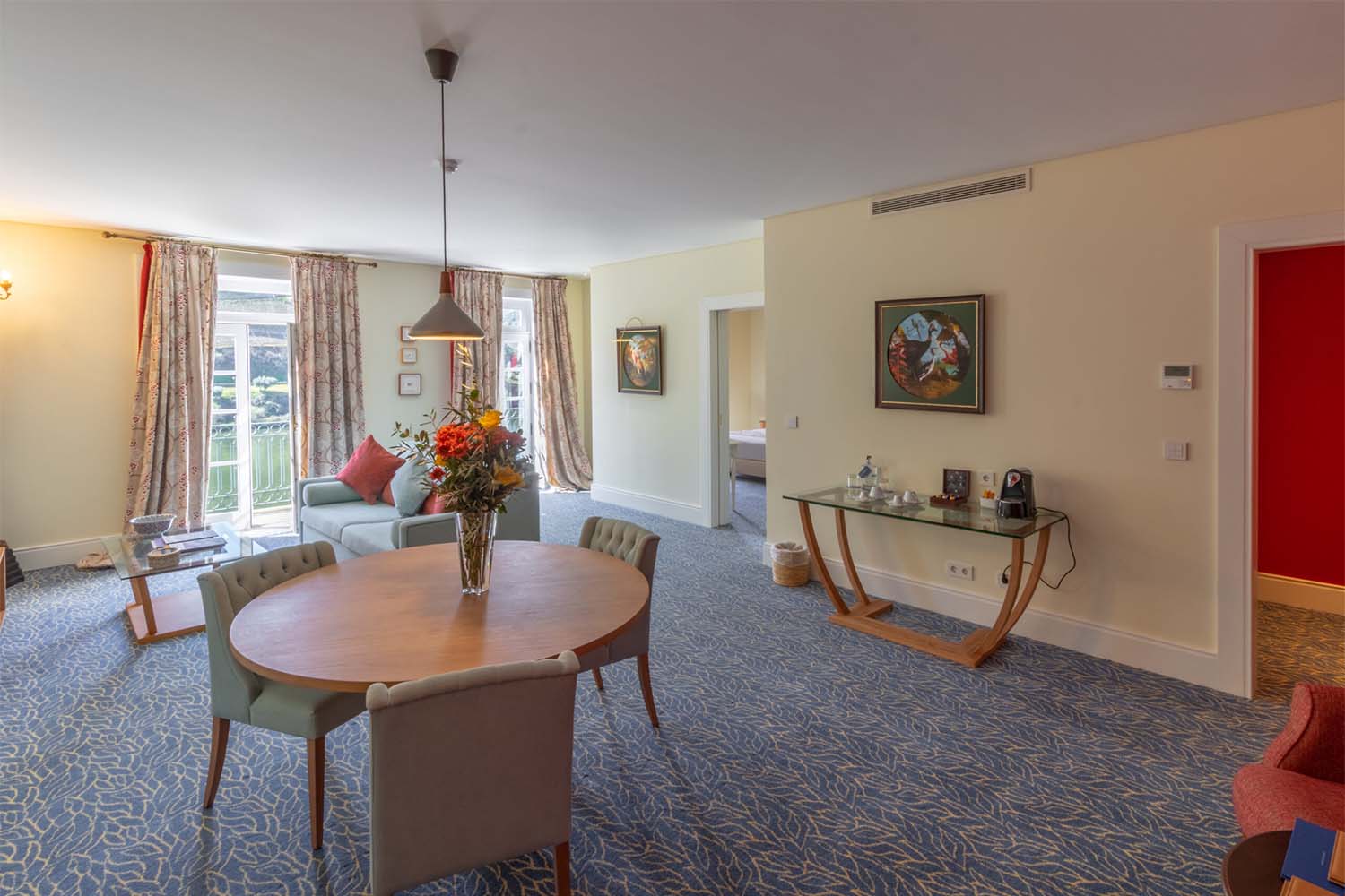 Master Suite LuxuriaVacations