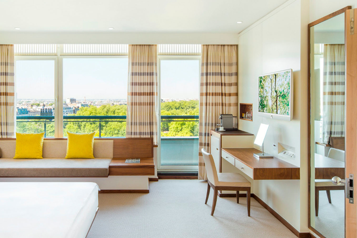 Metropolitan Suite LuxuriaVacations