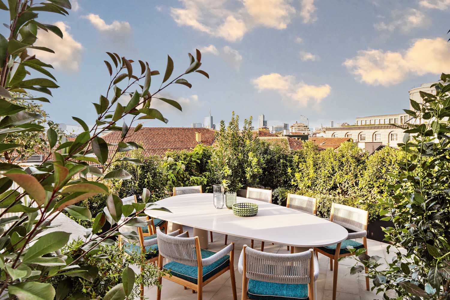 Milanese Suite,1 King, City view, Balcony LuxuriaVacations
